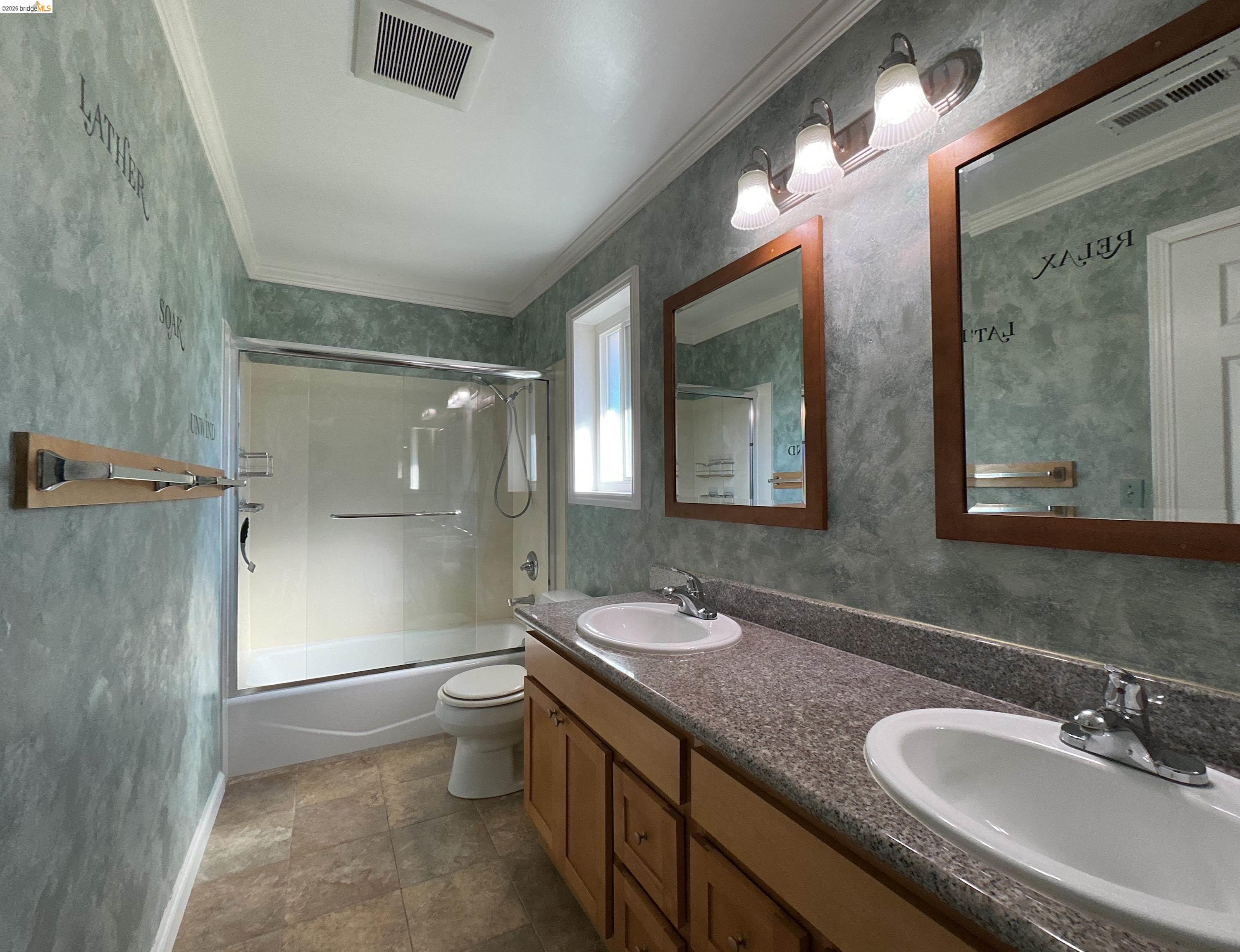 Photo #9: 41130213 Listing: Photo #9