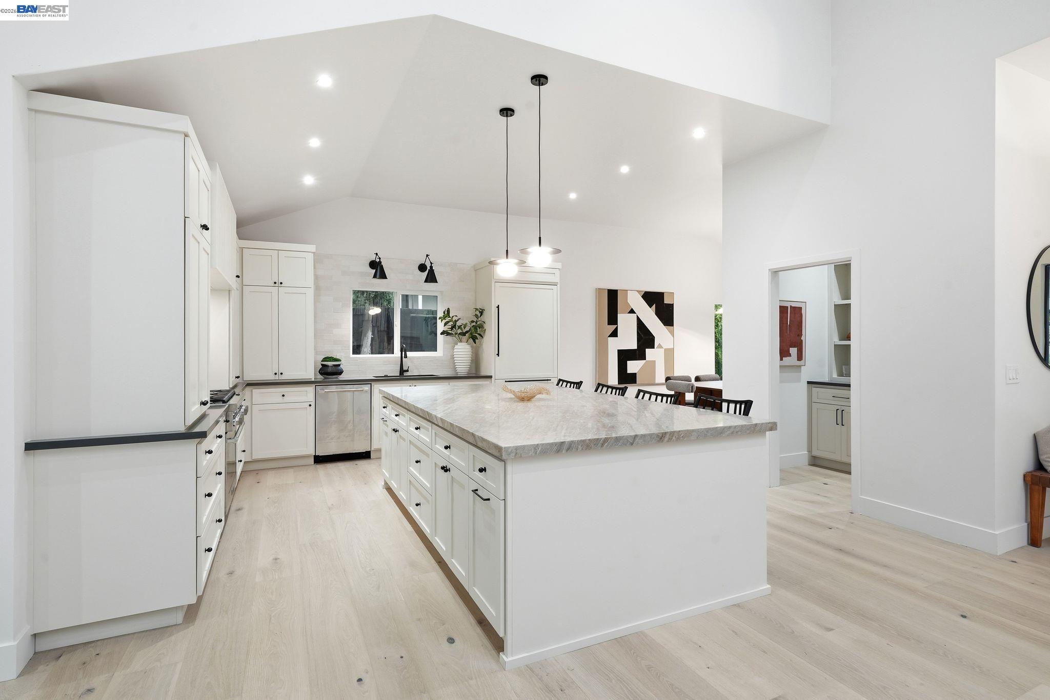 Detail Gallery Image 11 of 60 For 1044 Geronimo Ct, Fremont,  CA 94539 - 5 Beds | 3 Baths