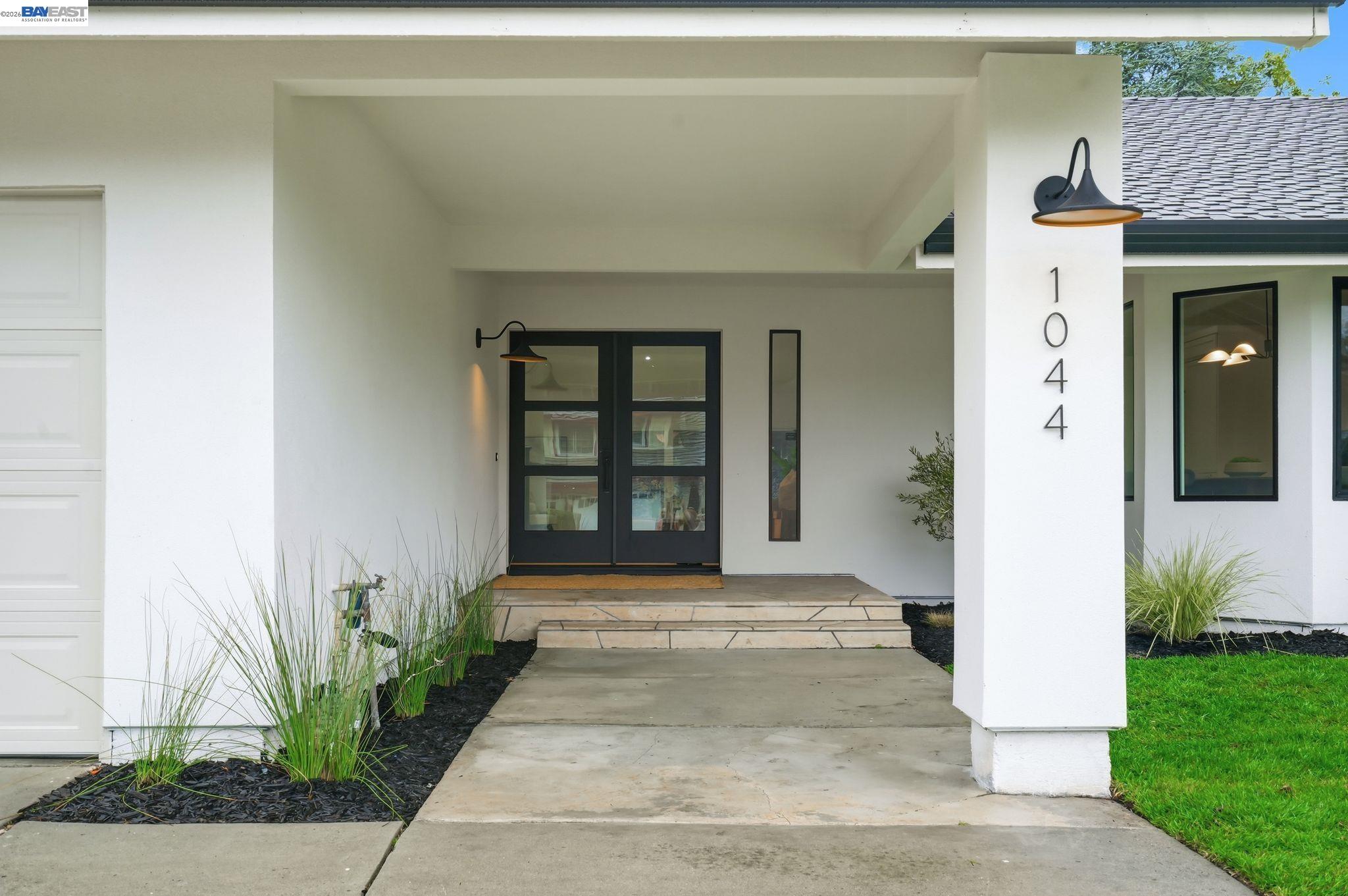 Detail Gallery Image 4 of 60 For 1044 Geronimo Ct, Fremont,  CA 94539 - 5 Beds | 3 Baths