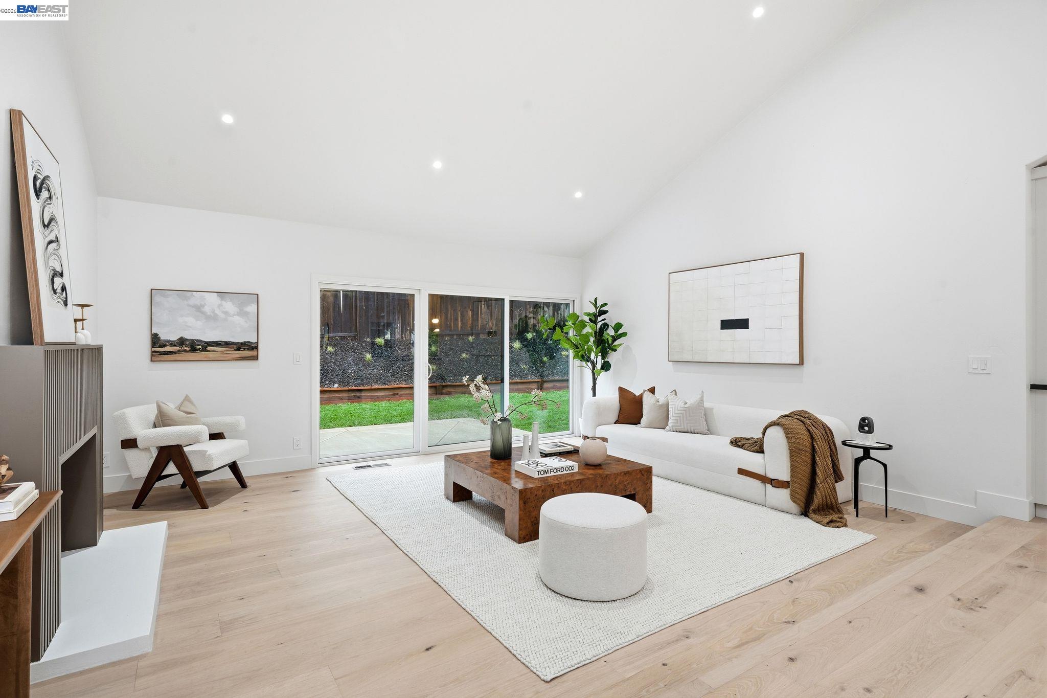 Detail Gallery Image 8 of 60 For 1044 Geronimo Ct, Fremont,  CA 94539 - 5 Beds | 3 Baths