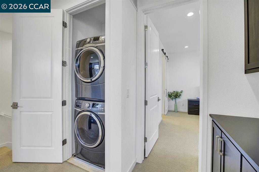 Detail Gallery Image 14 of 23 For 5436 Gracen Way, Dublin,  CA 94568 - 3 Beds | 2/1 Baths