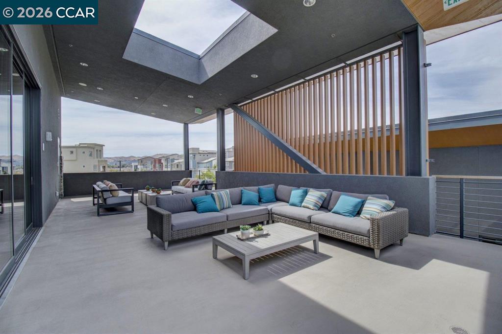 Detail Gallery Image 20 of 23 For 5436 Gracen Way, Dublin,  CA 94568 - 3 Beds | 2/1 Baths