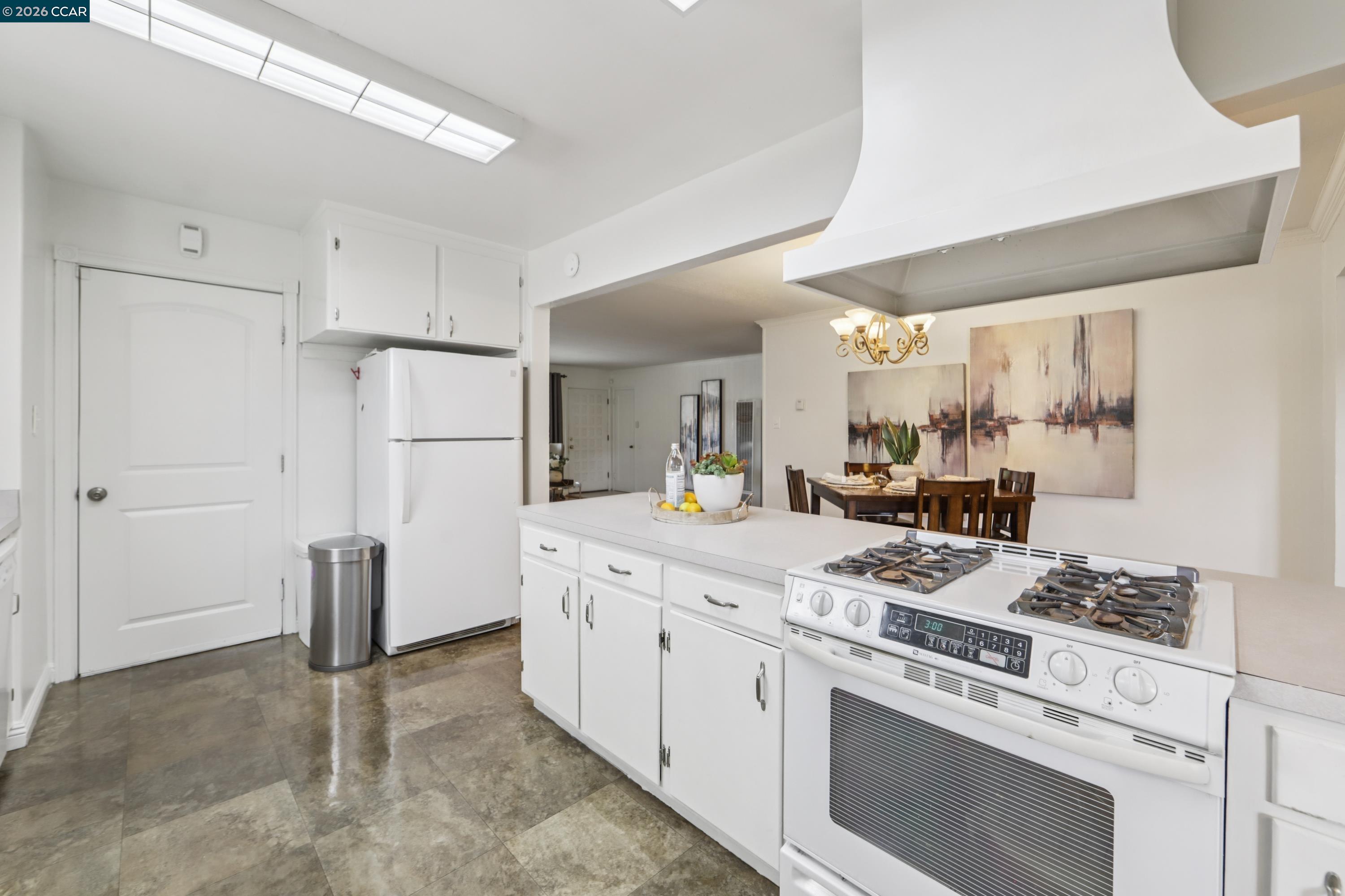 Detail Gallery Image 20 of 52 For 18 E Madill St, Antioch,  CA 94509 - 3 Beds | 1/1 Baths