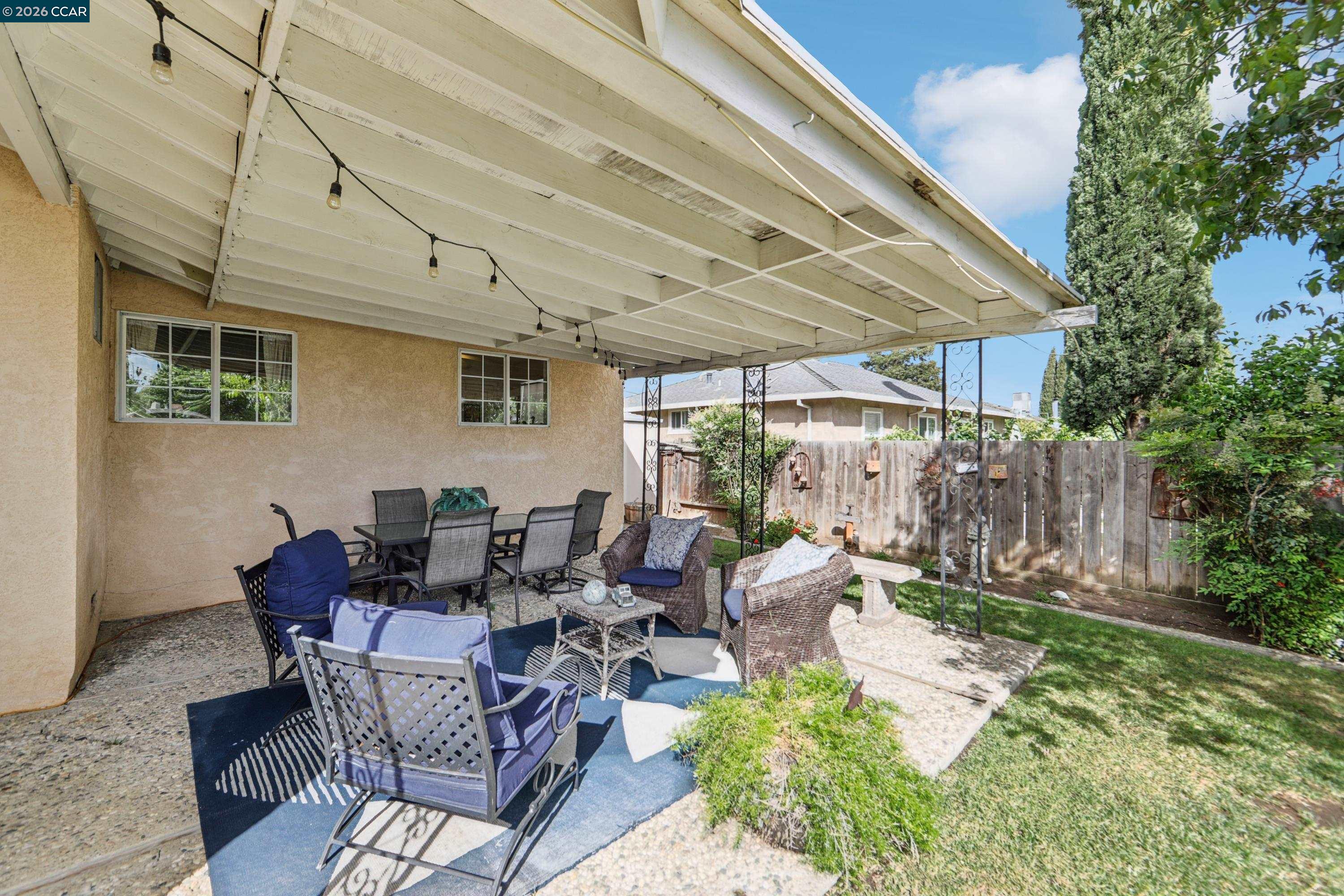 Detail Gallery Image 39 of 52 For 18 E Madill St, Antioch,  CA 94509 - 3 Beds | 1/1 Baths