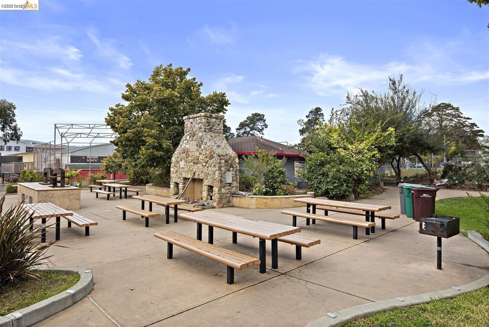 Photo #31: 41130227 Listing: Photo #31