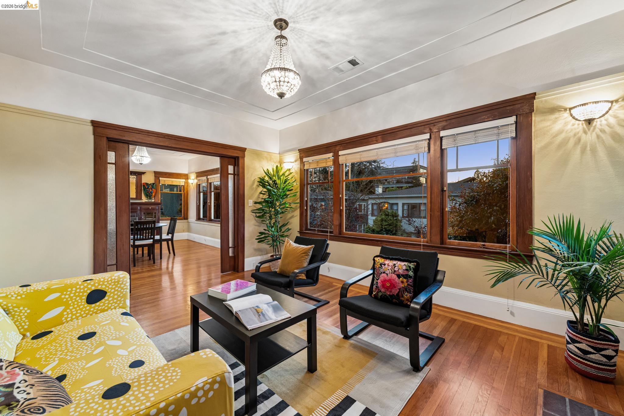 Photo #5: 41130231 Listing: Photo #5