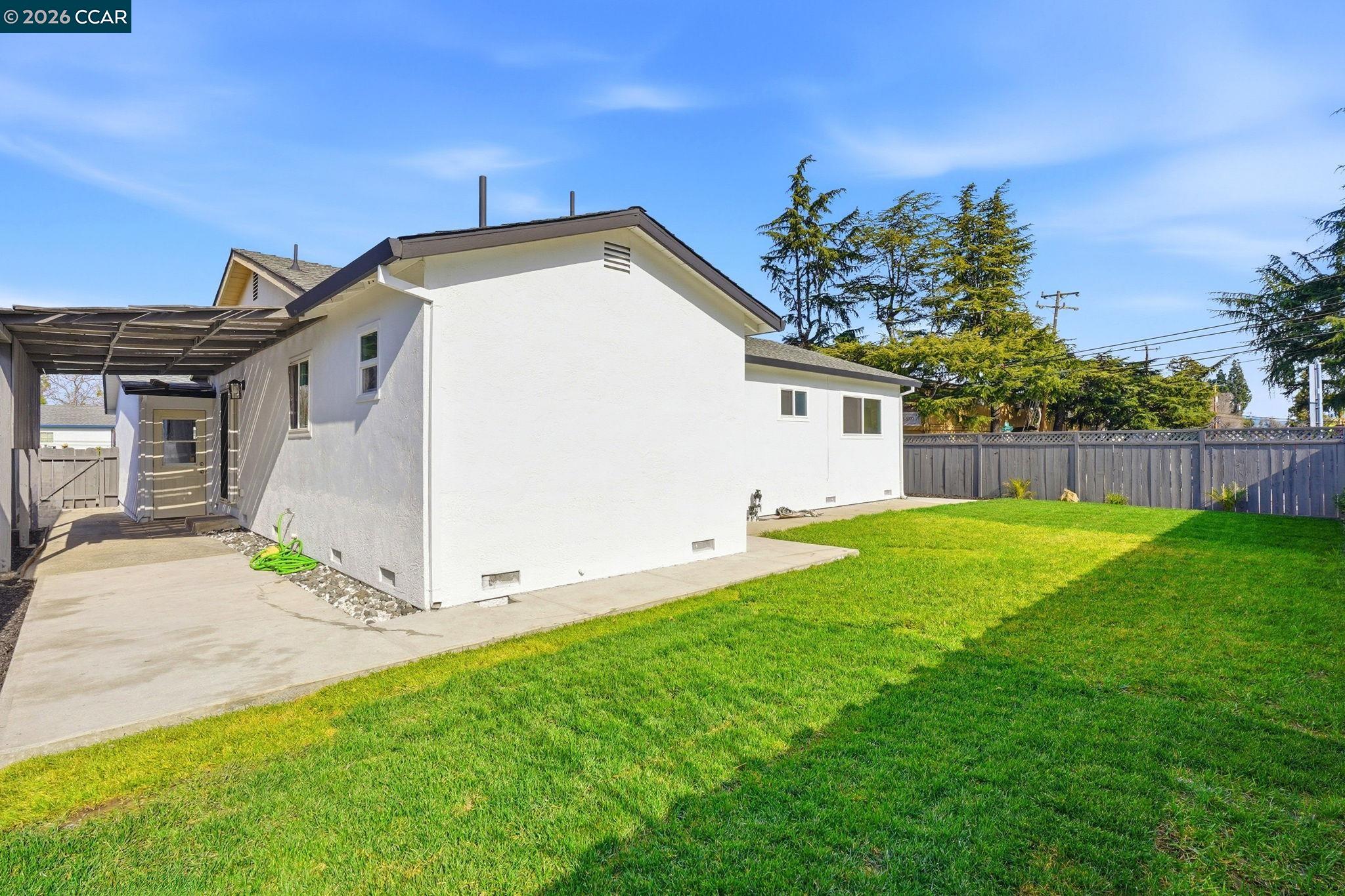 Detail Gallery Image 23 of 25 For 1630 Nicholas Dr, Concord,  CA 94520 - 3 Beds | 2 Baths