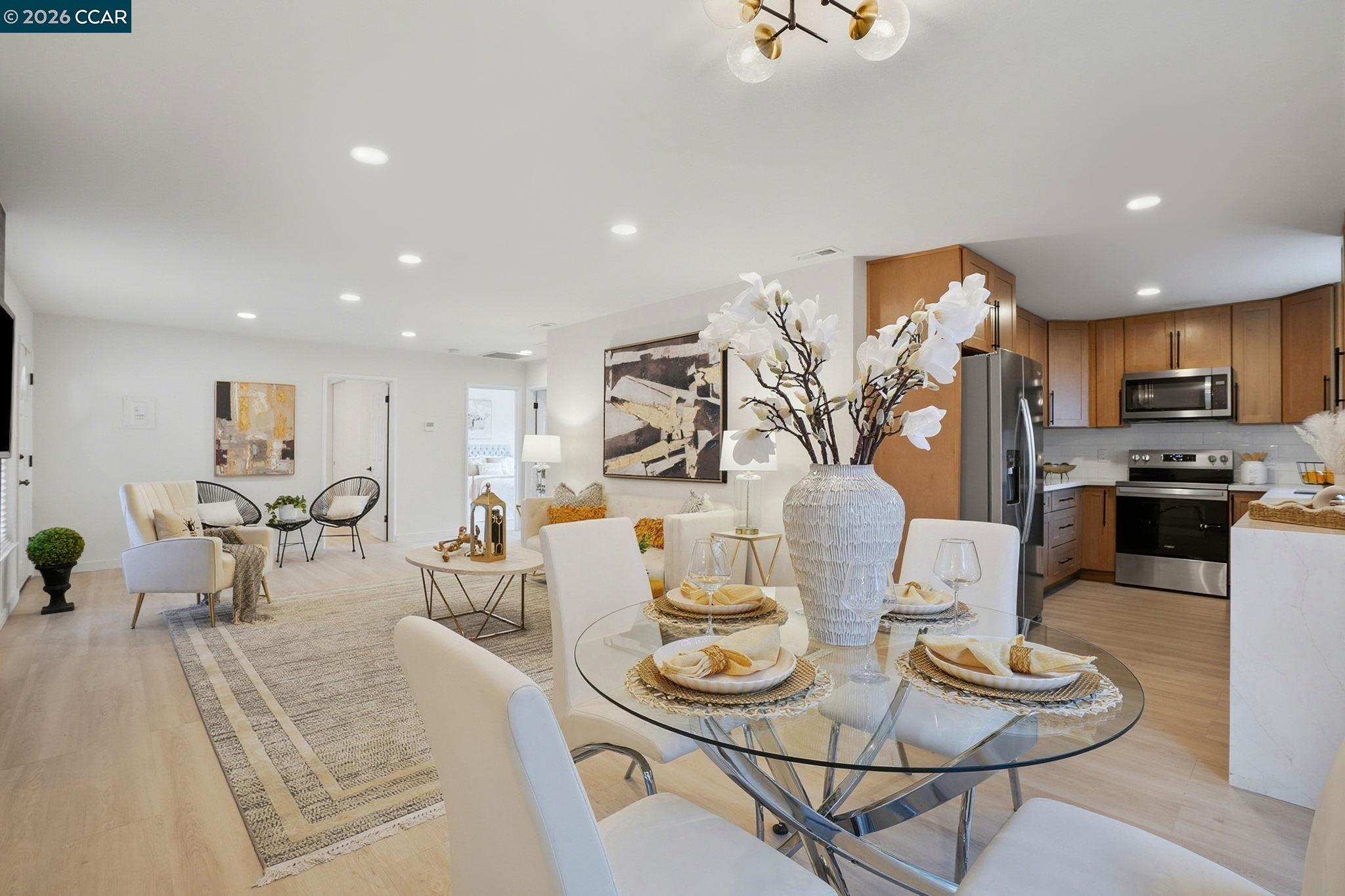 Detail Gallery Image 10 of 25 For 1630 Nicholas Dr, Concord,  CA 94520 - 3 Beds | 2 Baths