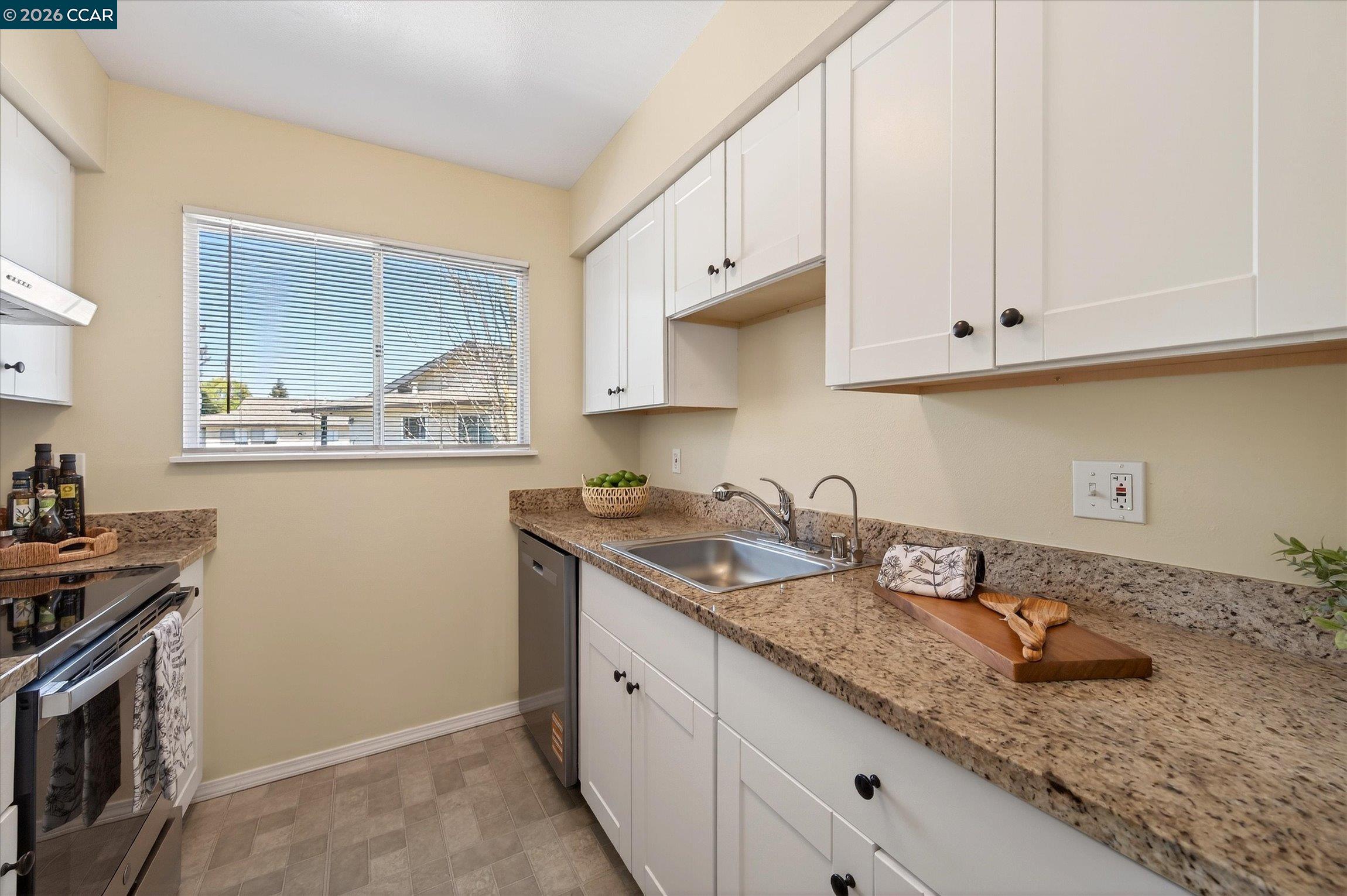 1065 Mohr Ln UNIT D, Concord, CA, 94518