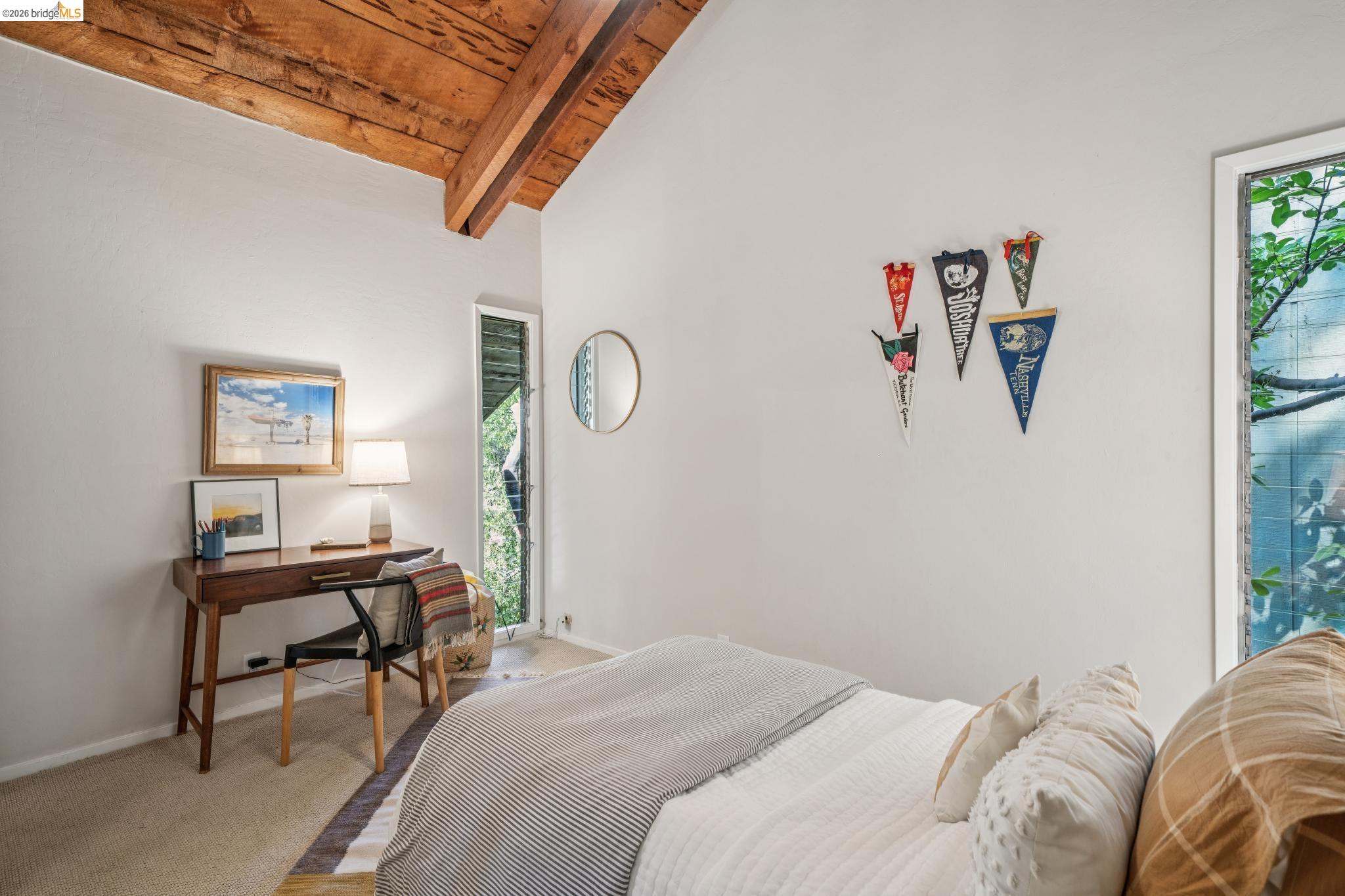 Detail Gallery Image 34 of 59 For 2835 Morley Dr., Oakland,  CA 94611 - 5 Beds | 3 Baths