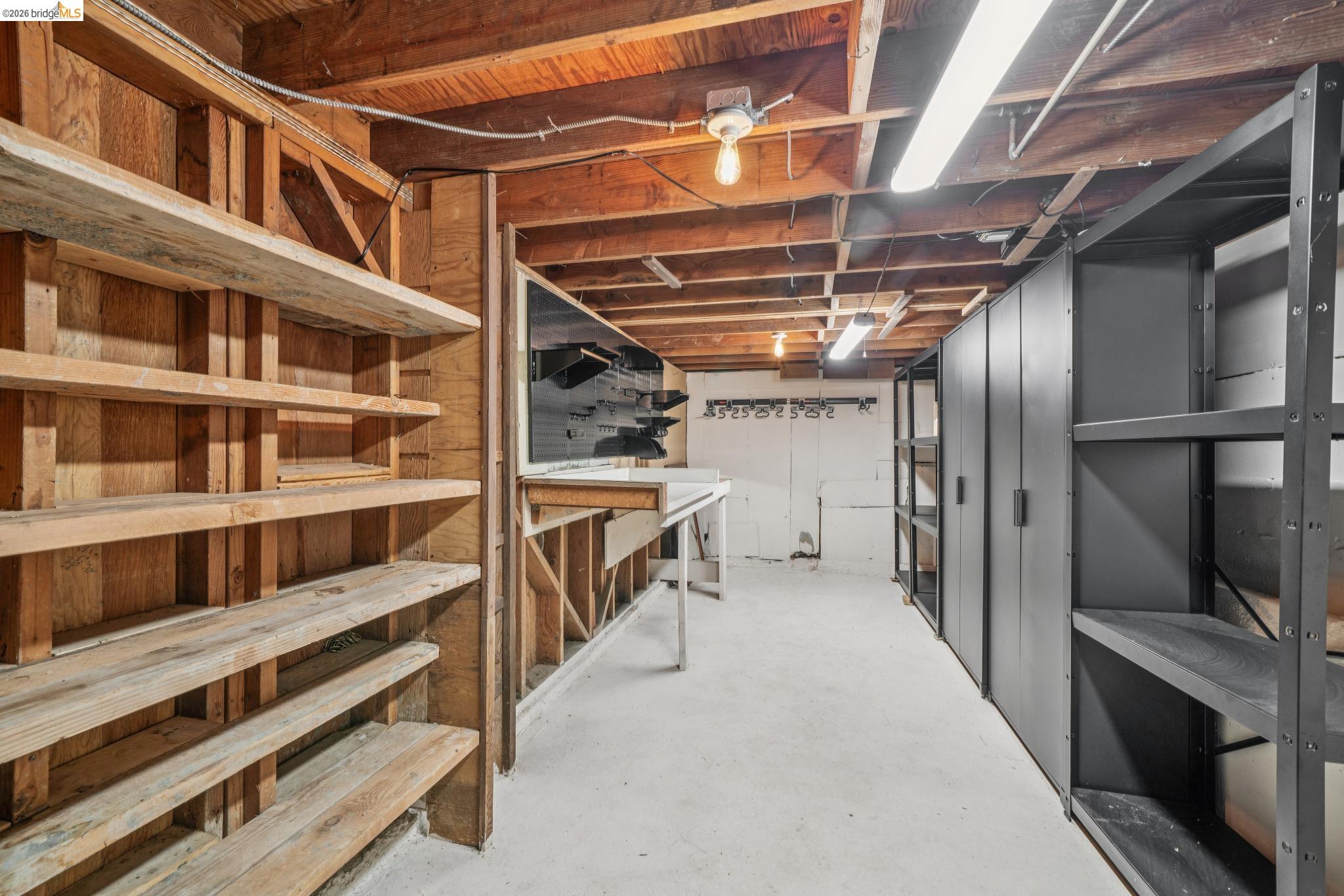 Detail Gallery Image 57 of 59 For 2835 Morley Dr., Oakland,  CA 94611 - 5 Beds | 3 Baths