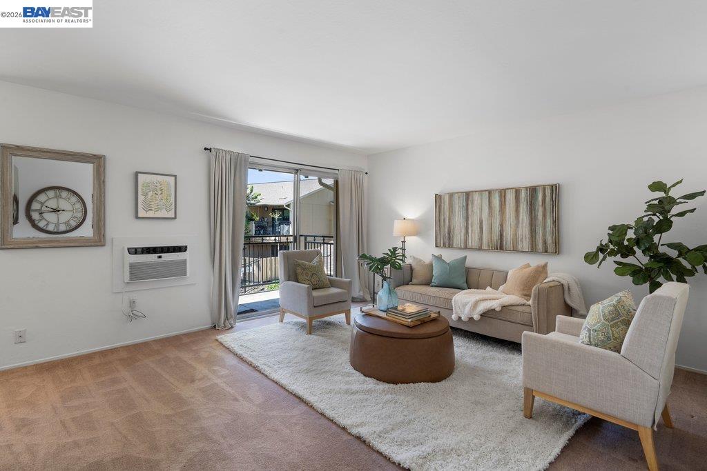 Photo #3: 41130249 Listing: Photo #3