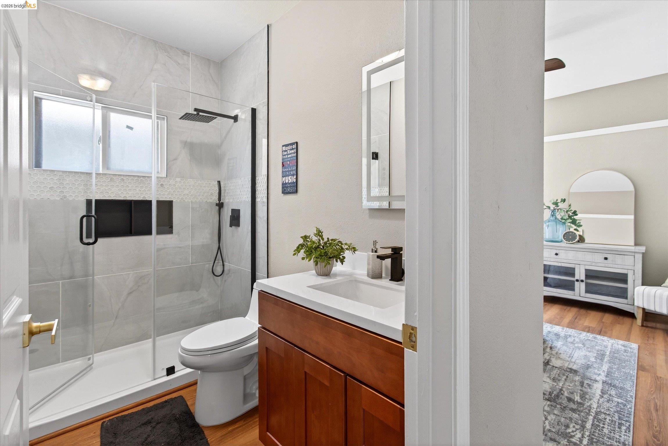 Detail Gallery Image 18 of 26 For 1538 Ashby Ave, Berkeley,  CA 94703 - 3 Beds | 2 Baths
