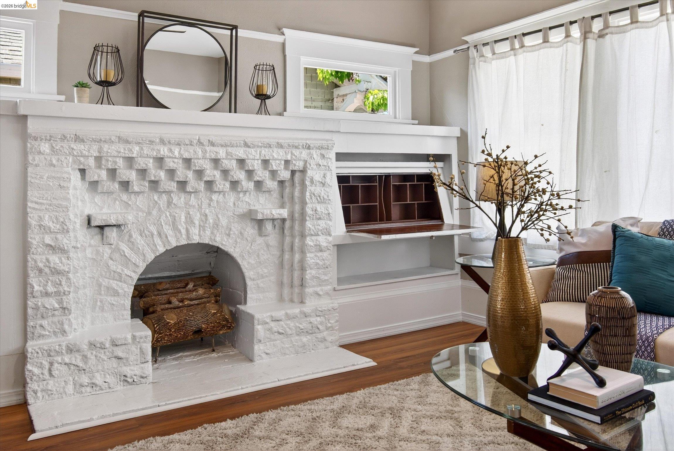 Detail Gallery Image 7 of 26 For 1538 Ashby Ave, Berkeley,  CA 94703 - 3 Beds | 2 Baths