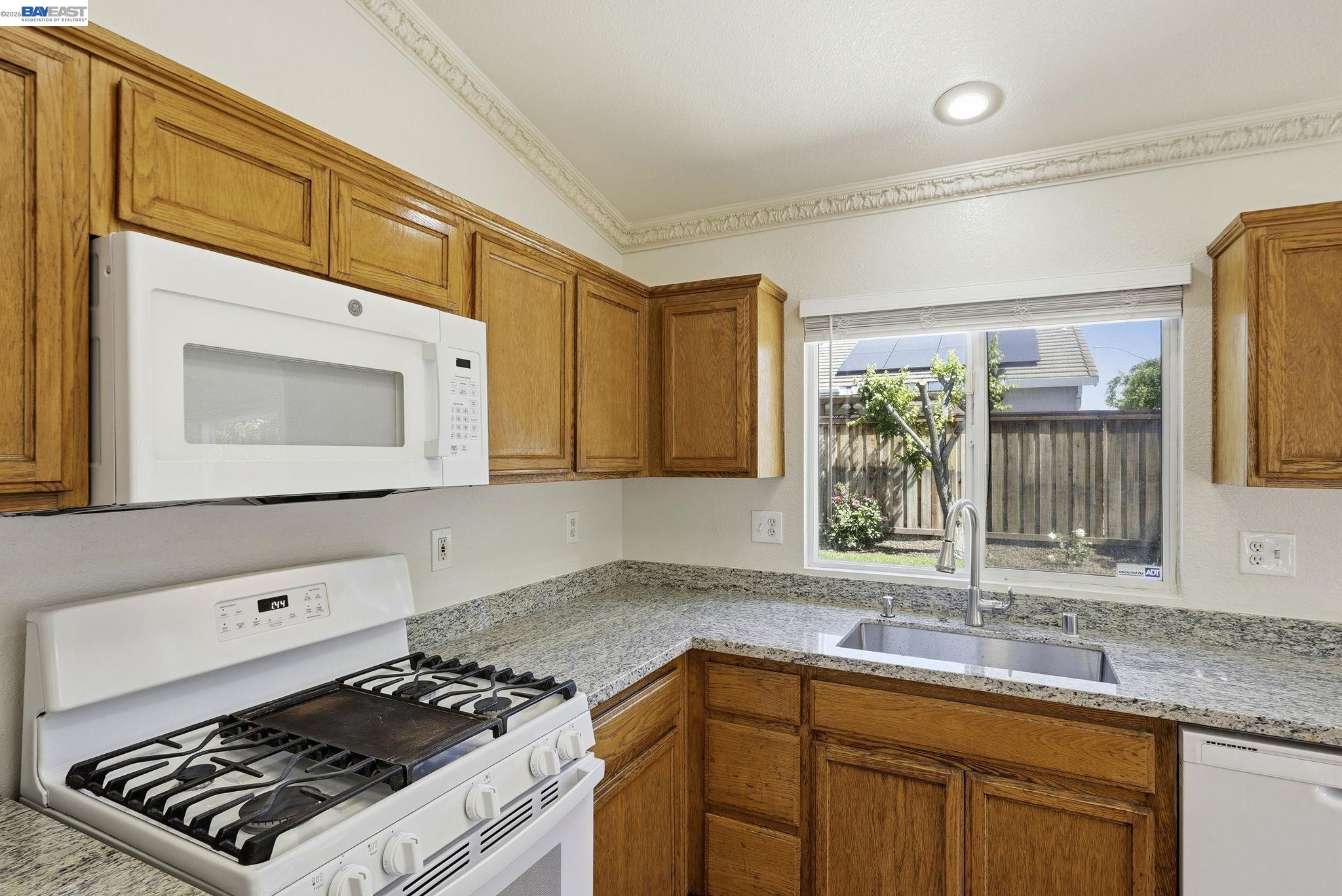 Detail Gallery Image 13 of 38 For 4342 Sardina Ct, Stockton,  CA 95206 - 3 Beds | 2 Baths