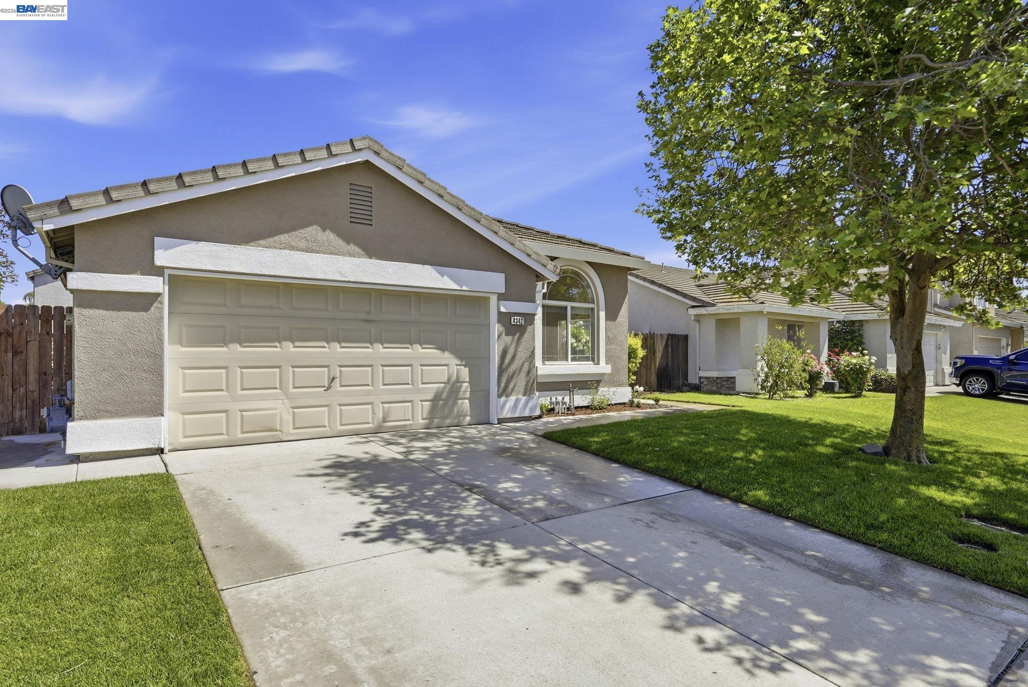 Detail Gallery Image 3 of 38 For 4342 Sardina Ct, Stockton,  CA 95206 - 3 Beds | 2 Baths