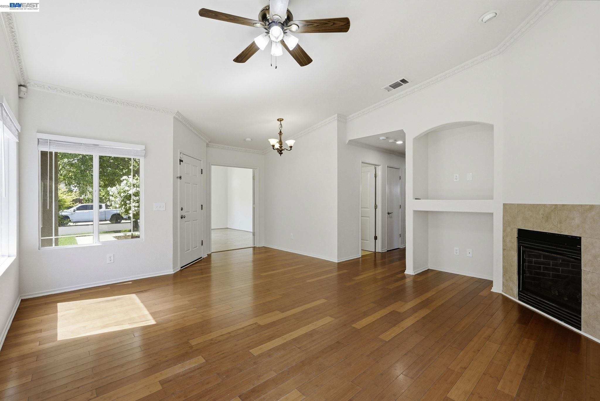 Detail Gallery Image 9 of 38 For 4342 Sardina Ct, Stockton,  CA 95206 - 3 Beds | 2 Baths