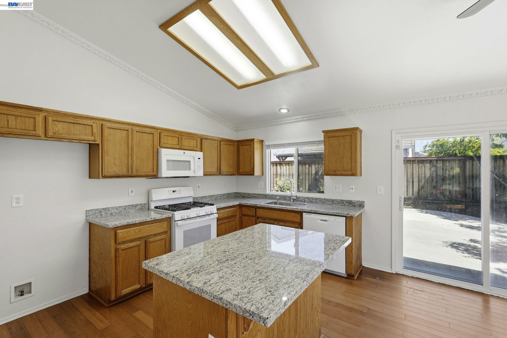 Detail Gallery Image 10 of 38 For 4342 Sardina Ct, Stockton,  CA 95206 - 3 Beds | 2 Baths