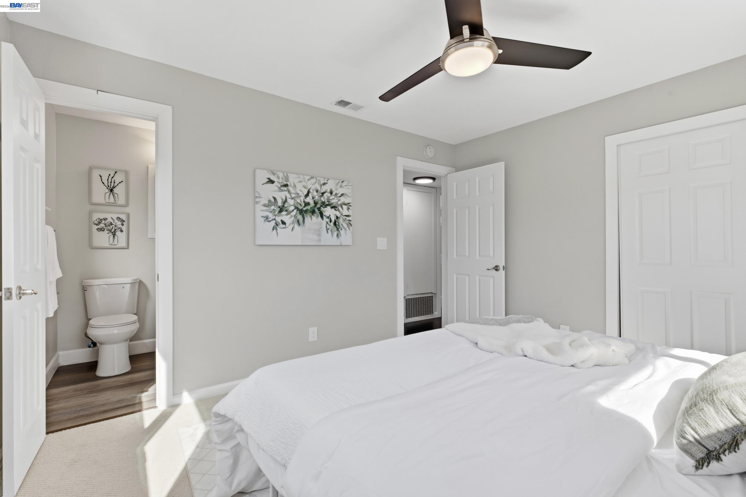 Detail Gallery Image 15 of 25 For 6613 Demaret Drive, Sacramento,  CA 95822 - 3 Beds | 2 Baths