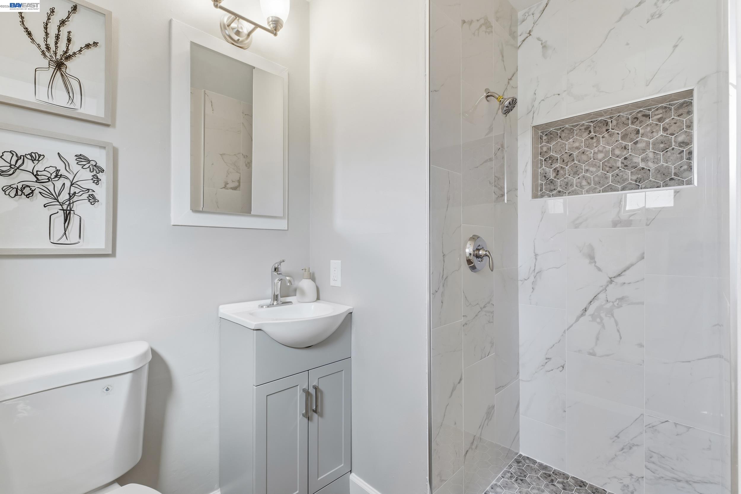 Detail Gallery Image 16 of 25 For 6613 Demaret Drive, Sacramento,  CA 95822 - 3 Beds | 2 Baths