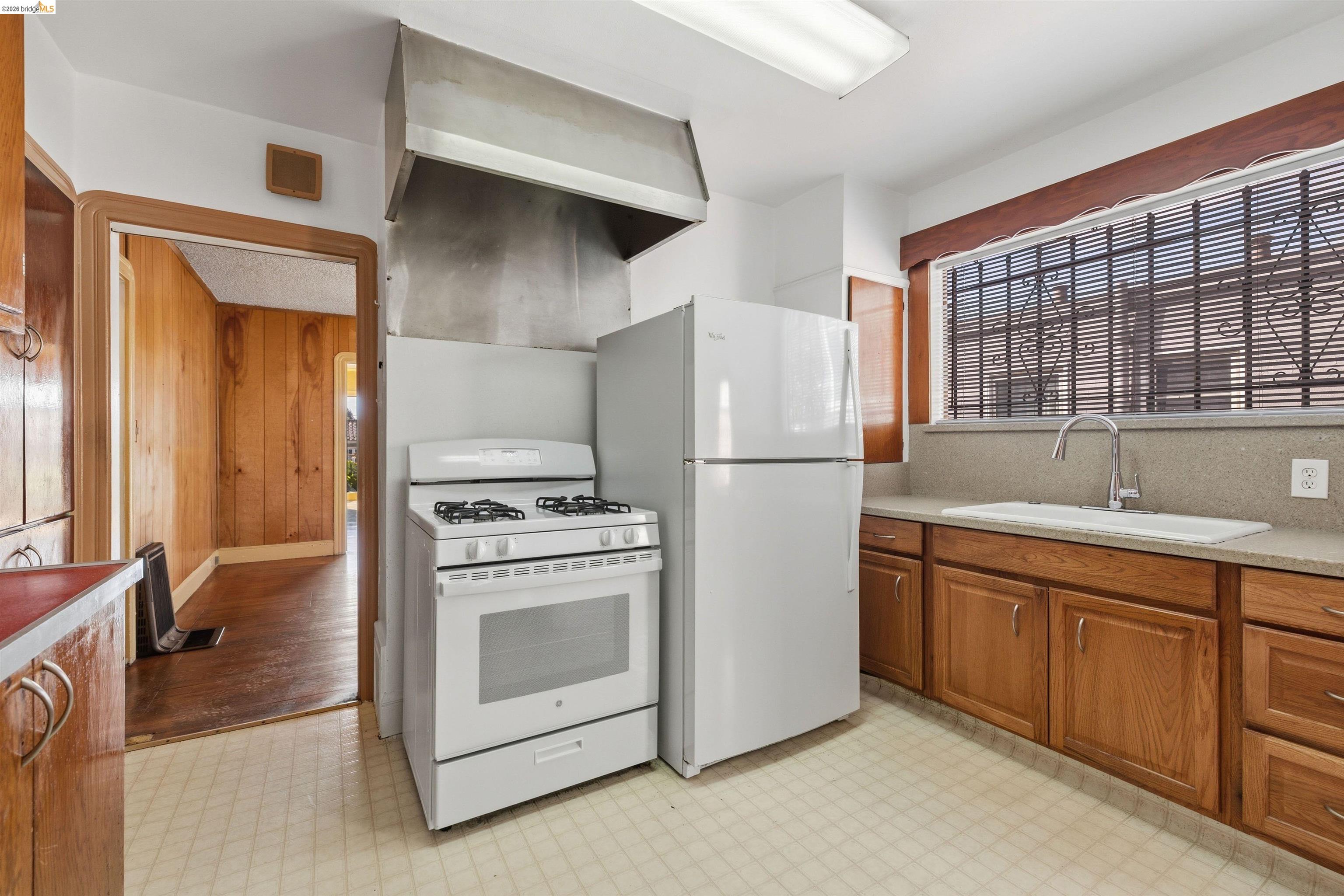 2939 57Th Ave, Oakland, CA, 94605