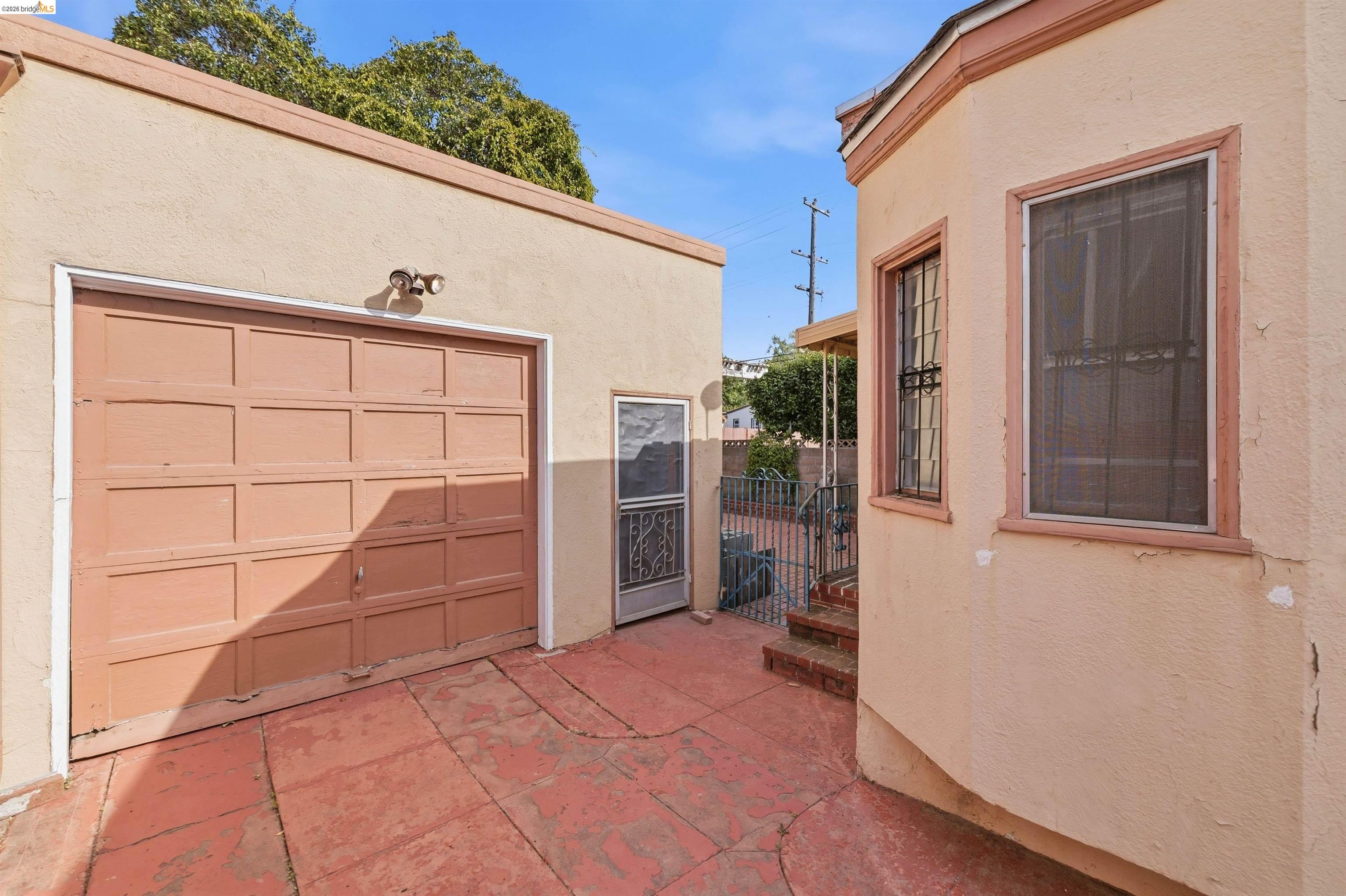 2939 57Th Ave, Oakland, CA, 94605