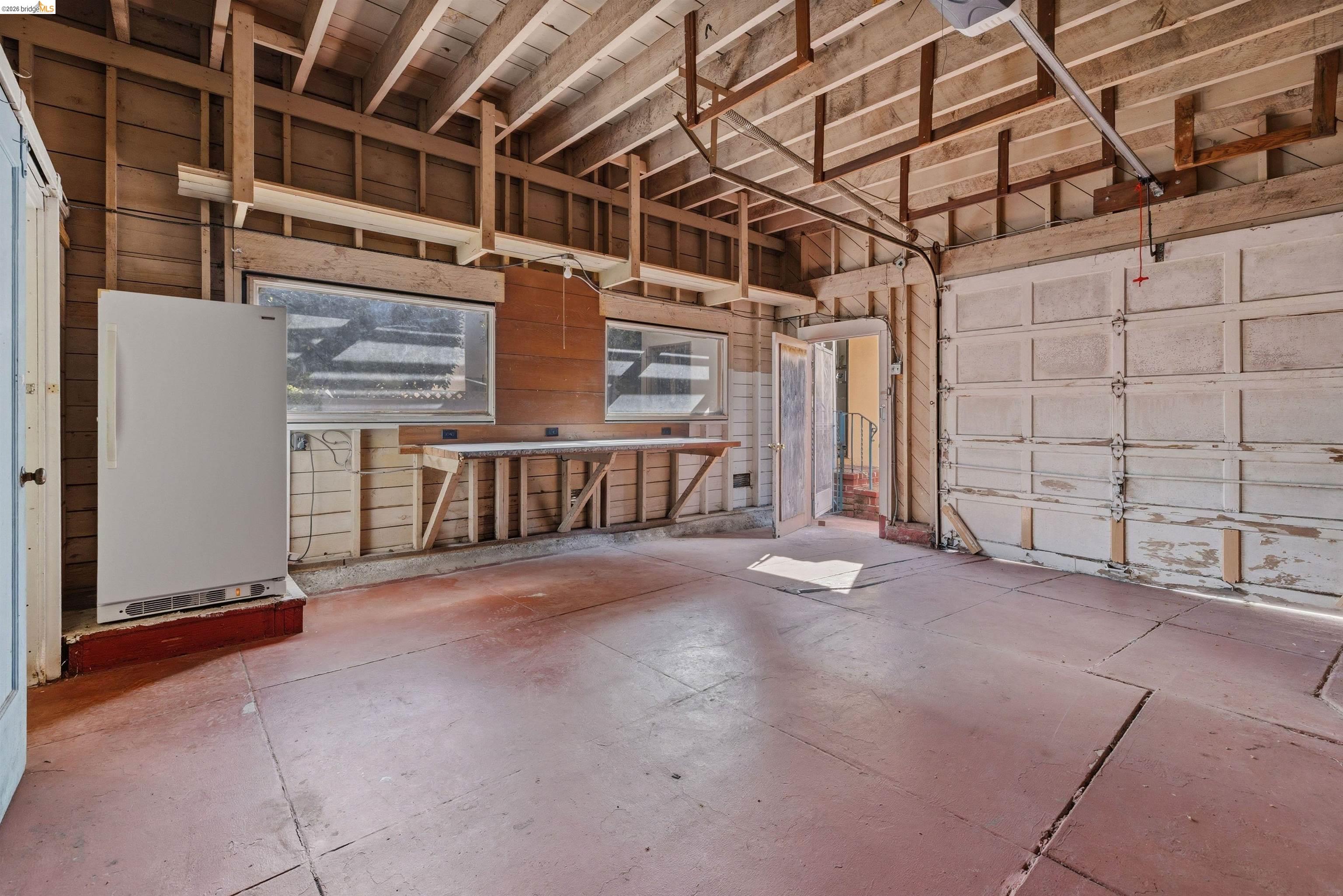 2939 57Th Ave, Oakland, CA, 94605