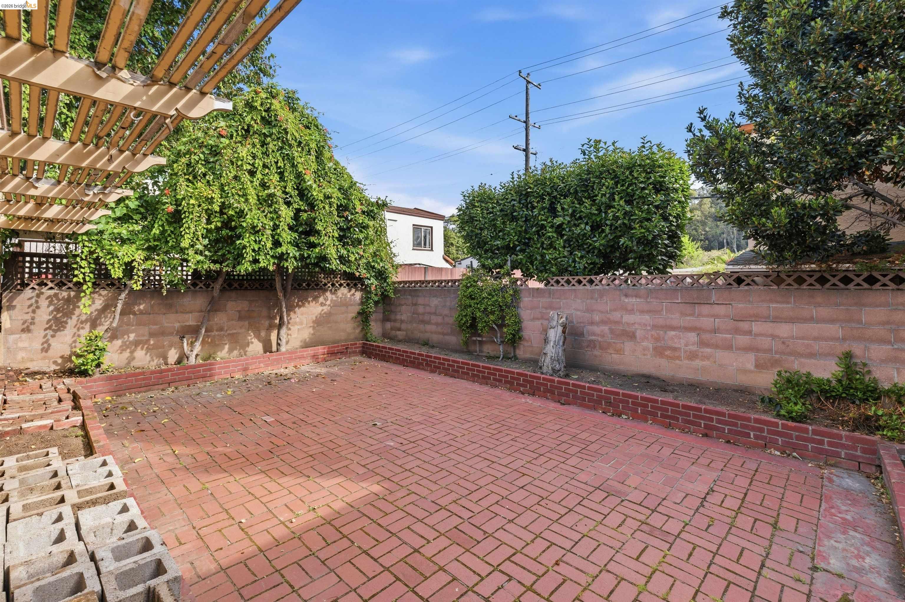 2939 57Th Ave, Oakland, CA, 94605