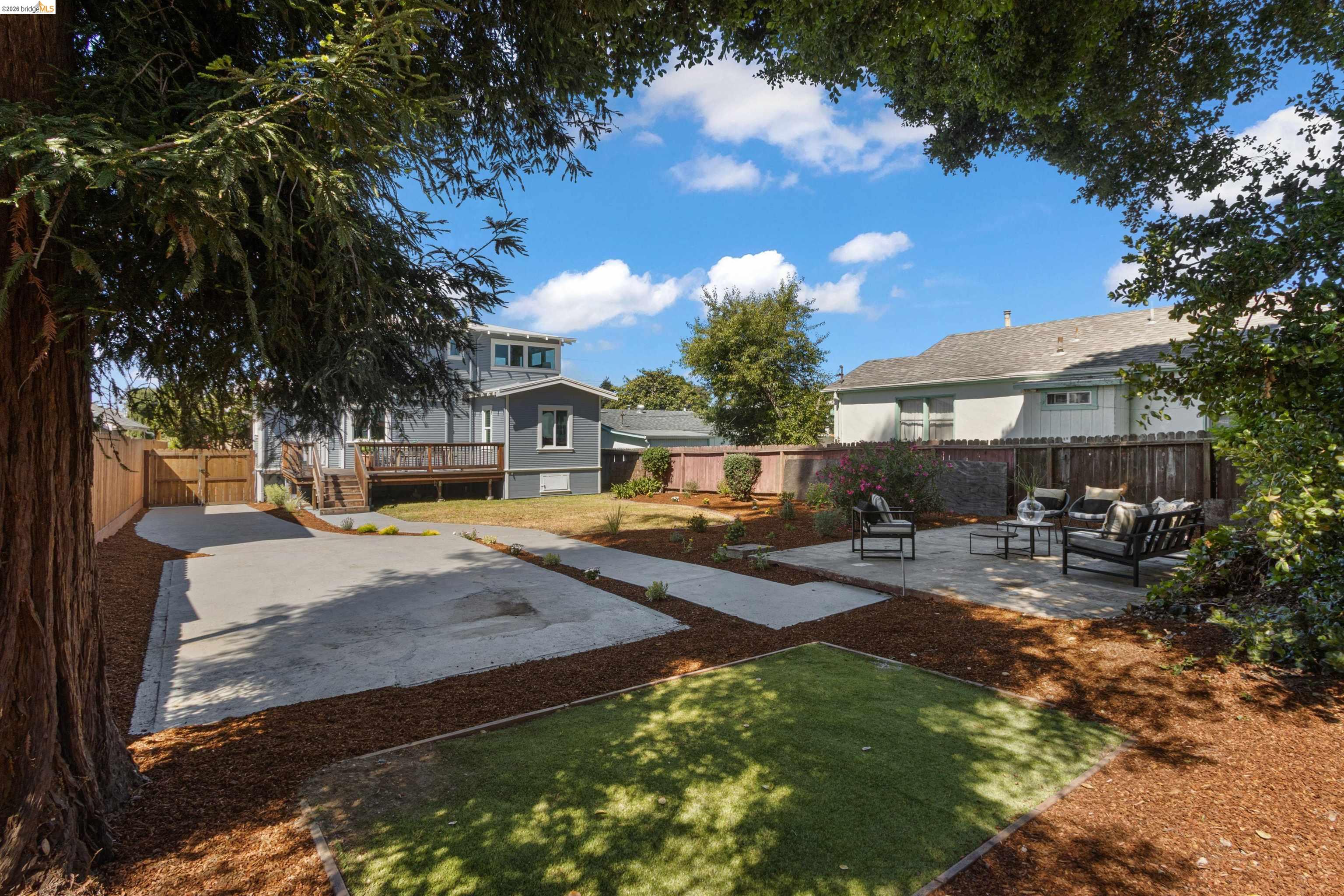 Detail Gallery Image 29 of 31 For 5030 Congress Ave, Oakland,  CA 94601 - 3 Beds | 2/1 Baths