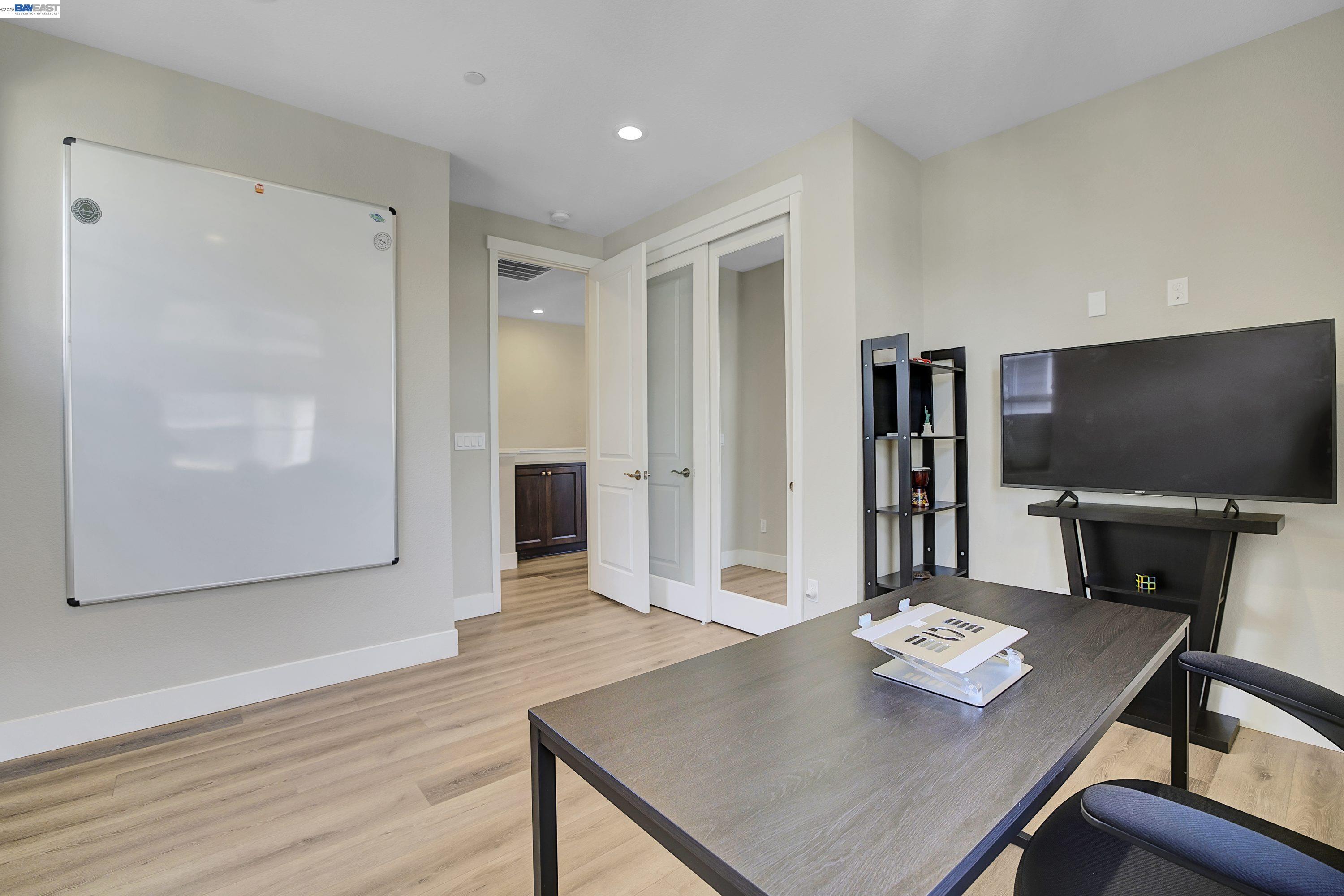 Detail Gallery Image 28 of 39 For 37515 Sea Bank St, Newark,  CA 94560 - 4 Beds | 3 Baths