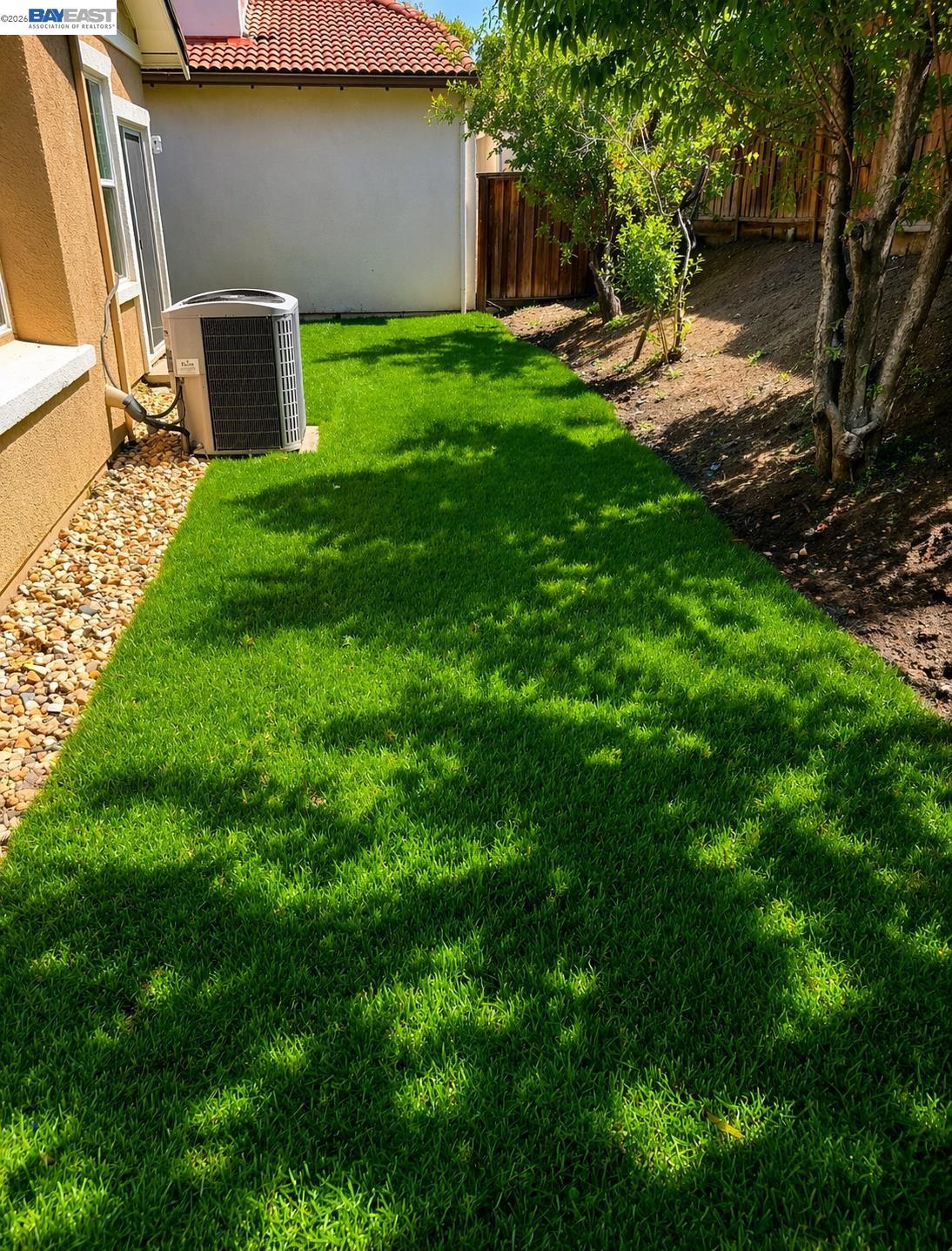 Detail Gallery Image 14 of 18 For 498 W Callado Ct, Mountain House,  CA 95391 - 4 Beds | 3 Baths