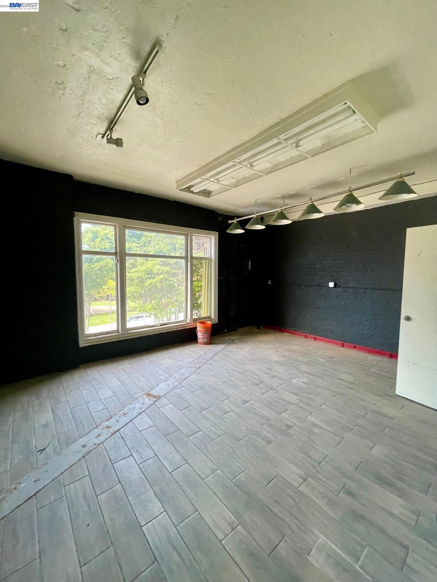 22622 Mission Blvd, Hayward, CA, 94541