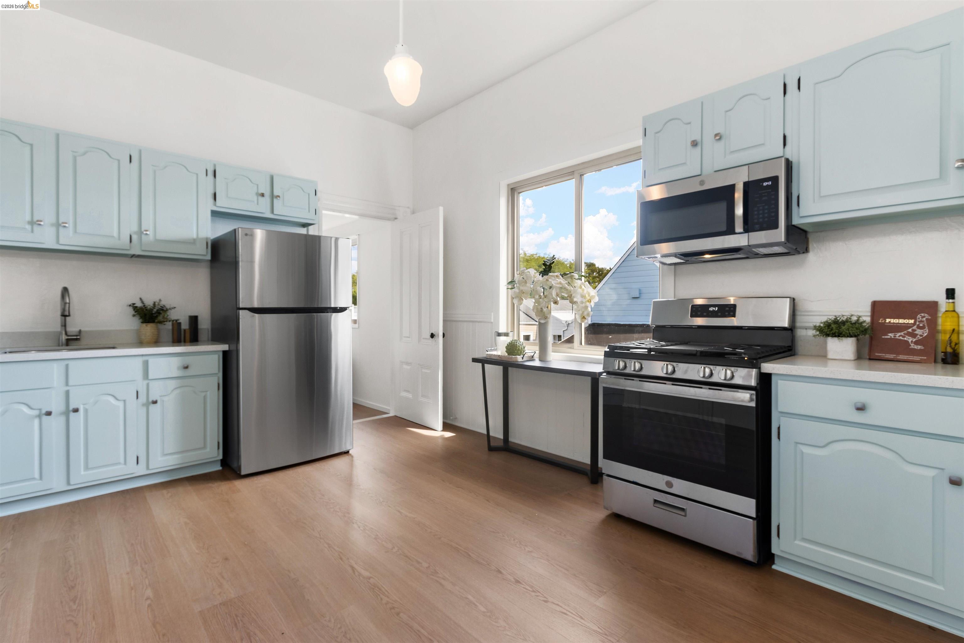 12 Beaver St, San Francisco, CA, 94114