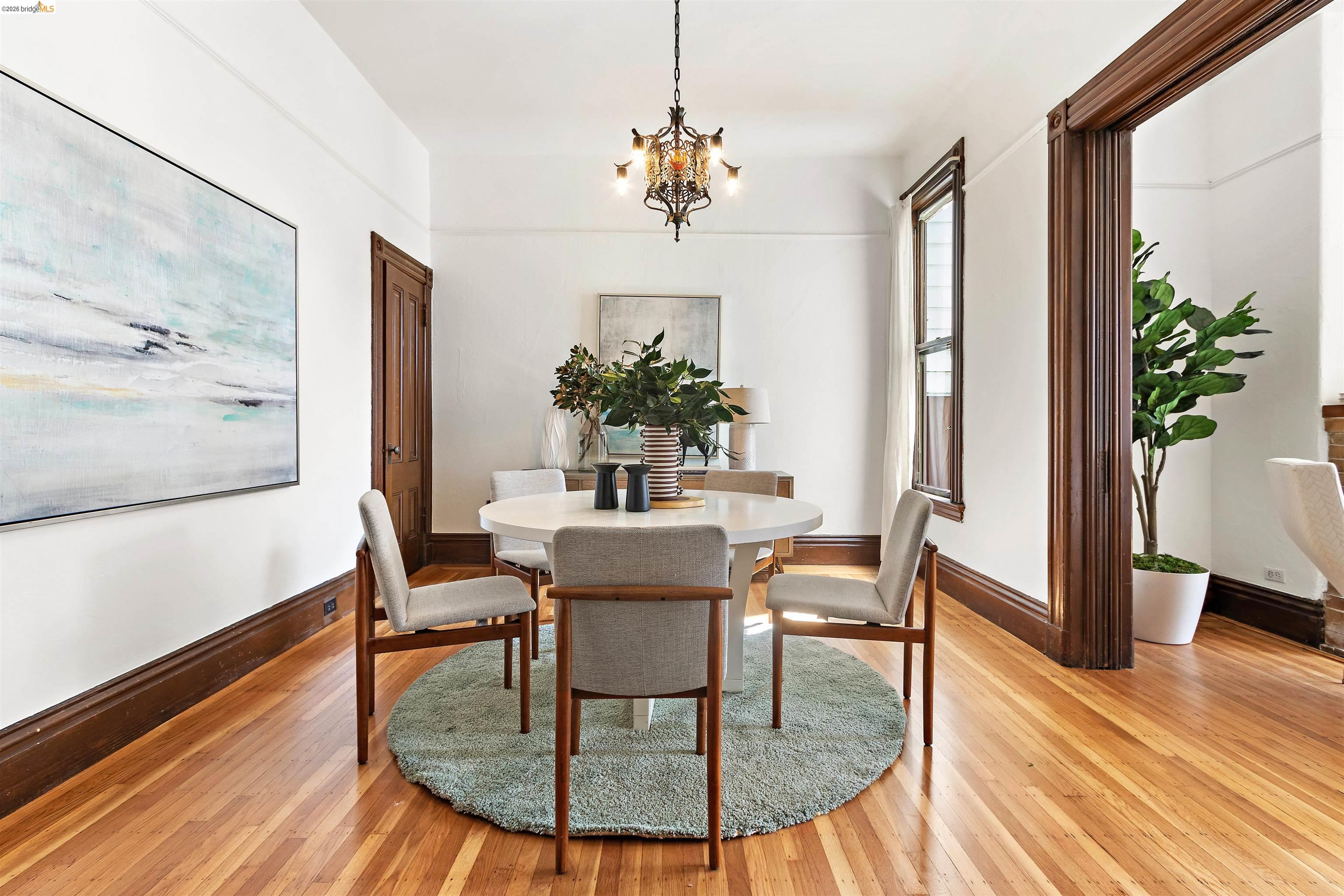 12 Beaver St, San Francisco, CA, 94114