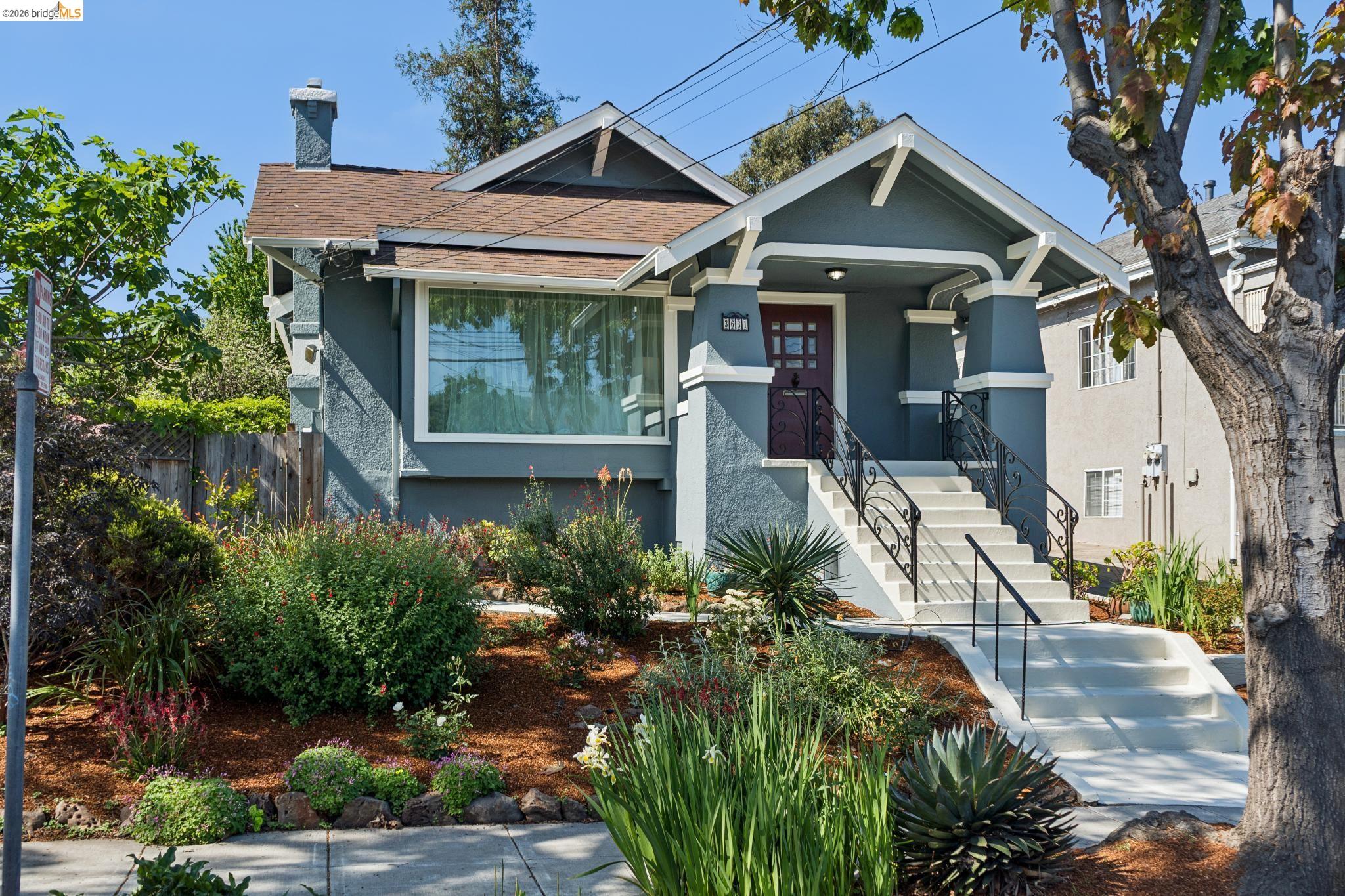 3631 Lyon Ave, Oakland, CA, 94601