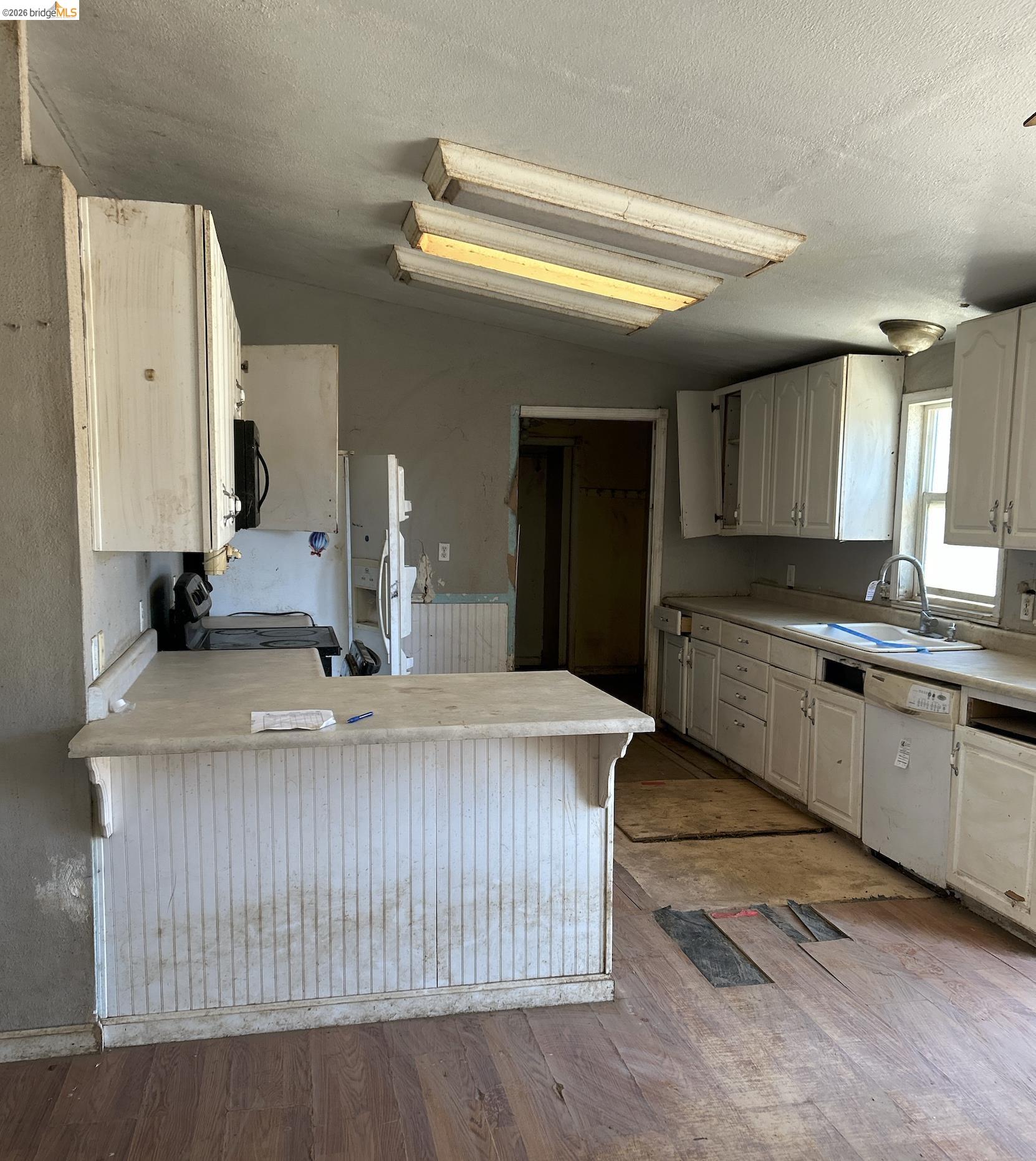 Detail Gallery Image 5 of 12 For 9930 Hernandez Dr, La Grange,  CA 95329 - 3 Beds | 2 Baths