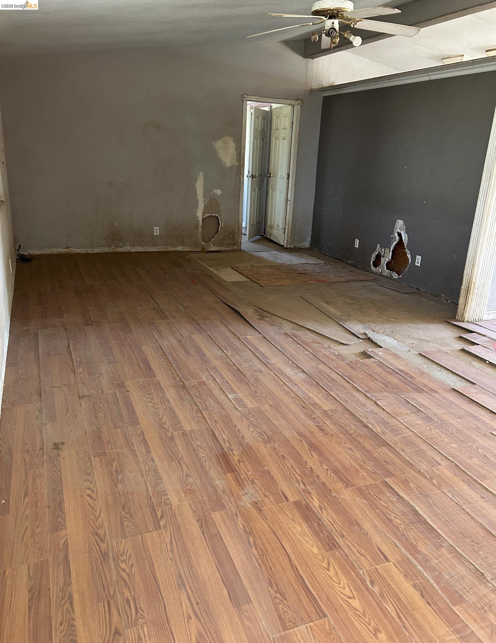 Detail Gallery Image 10 of 12 For 9930 Hernandez Dr, La Grange,  CA 95329 - 3 Beds | 2 Baths