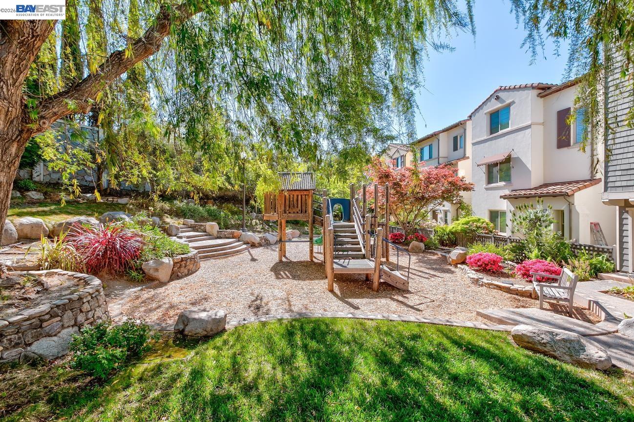 Detail Gallery Image 2 of 41 For 2506 Monet Ter, Fremont,  CA 94539 - 3 Beds | 3 Baths