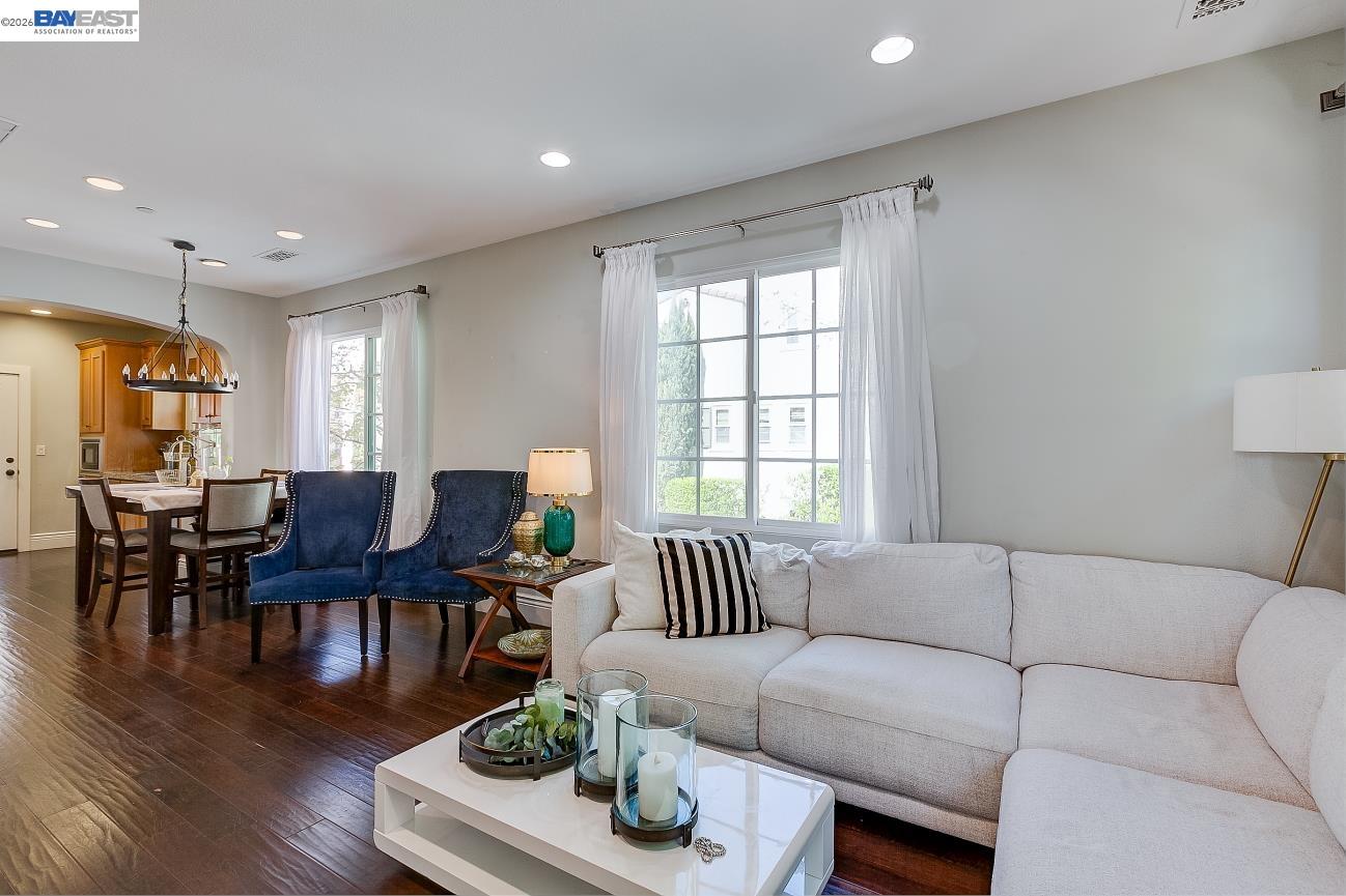 Detail Gallery Image 19 of 41 For 2506 Monet Ter, Fremont,  CA 94539 - 3 Beds | 3 Baths