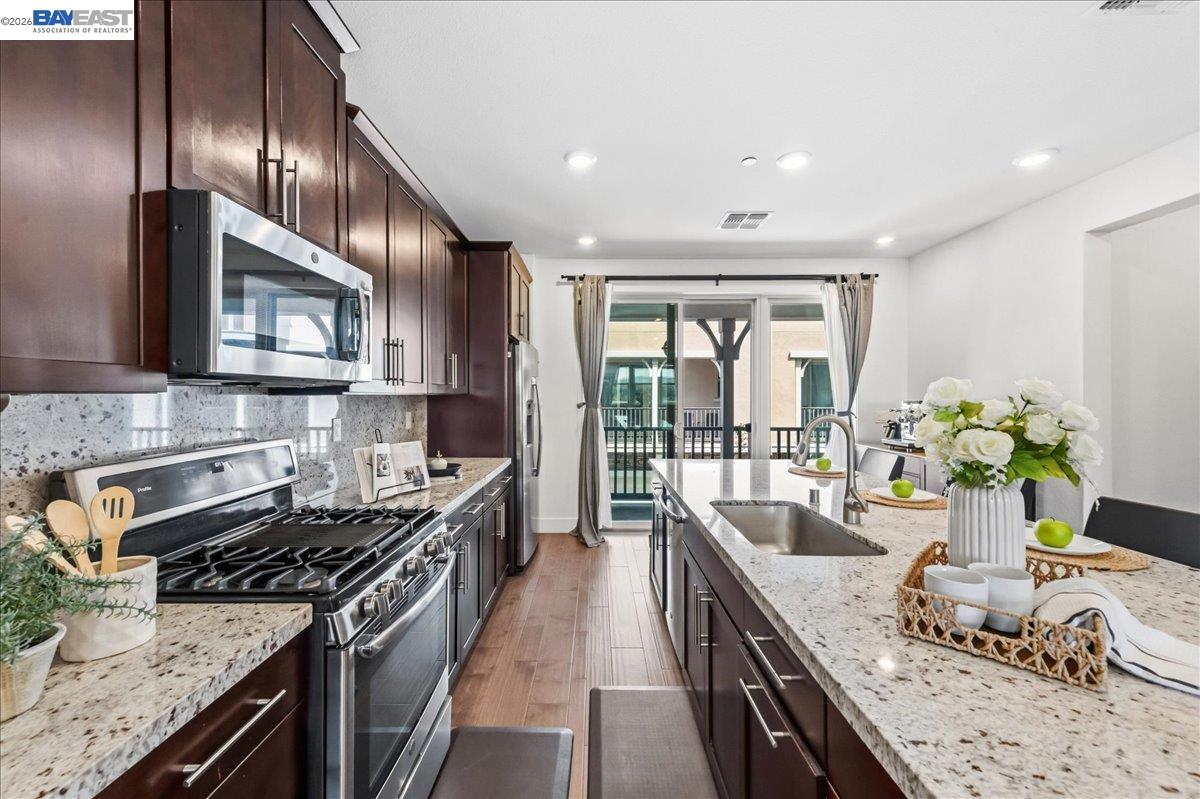 Photo #15: 41130313 Listing: Photo #15