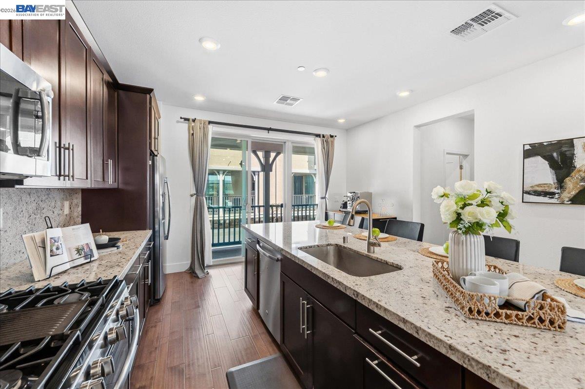 Photo #17: 41130313 Listing: Photo #17