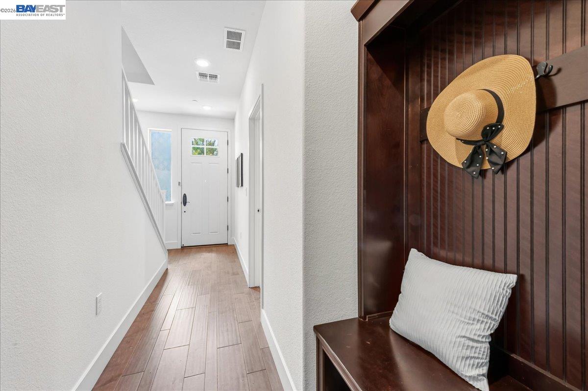 Photo #8: 41130313 Listing: Photo #8