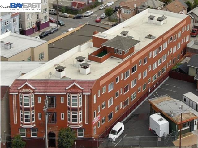 Detail Gallery Image 2 of 9 For 2624 Foothill Blvd, Oakland,  CA 94601 - – Beds | – Baths