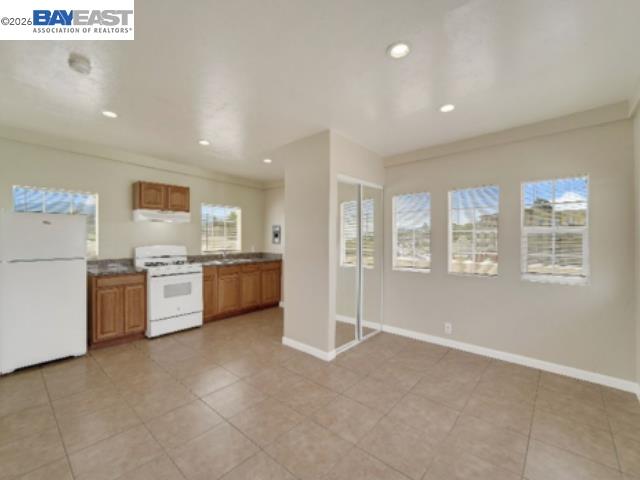 Detail Gallery Image 5 of 9 For 2624 Foothill Blvd, Oakland,  CA 94601 - – Beds | – Baths