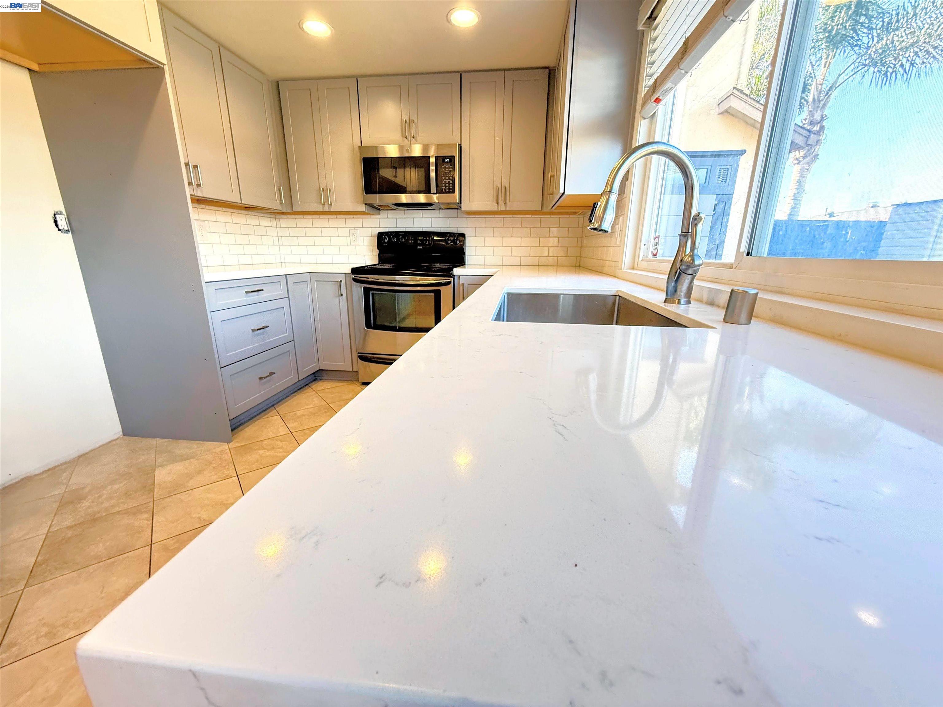 710 Fountainhead Dr, San Leandro, CA, 94578