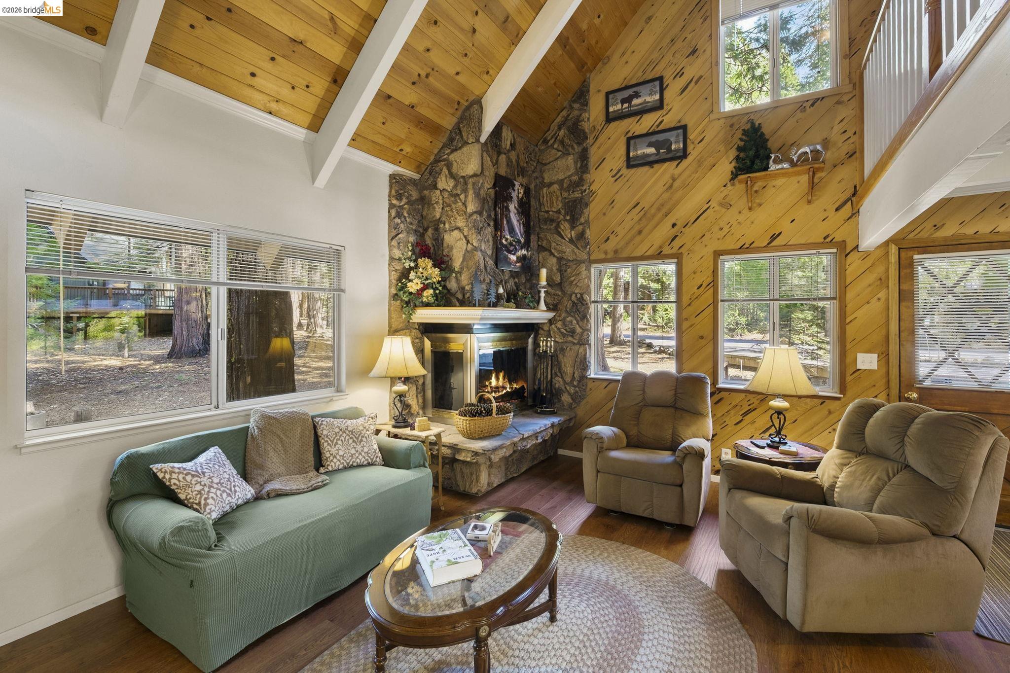 Detail Gallery Image 7 of 31 For 401 Kenshaw Ct., Arnold,  CA 95223 - 2 Beds | 1/1 Baths