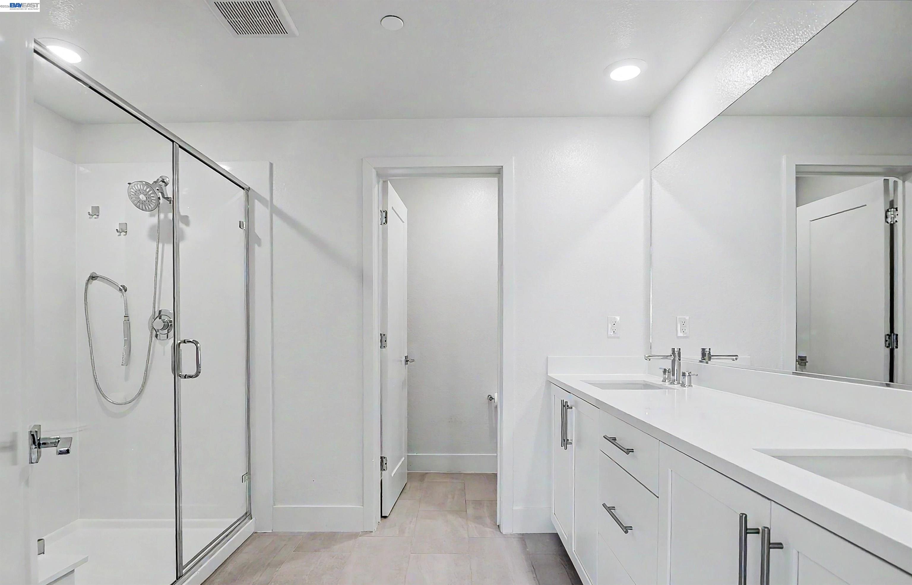 Photo #23: 41130355 Listing: Photo #23