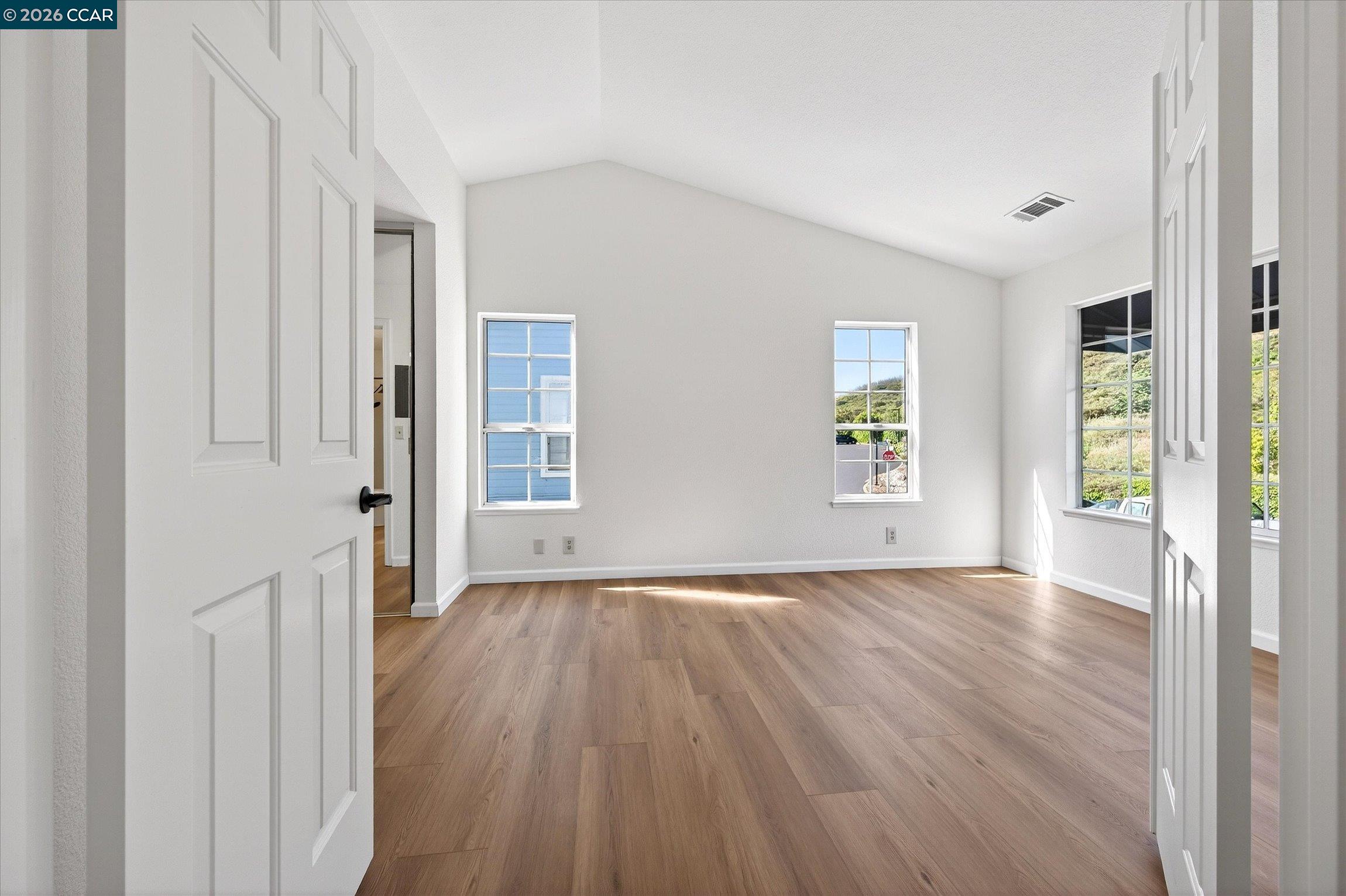 Detail Gallery Image 12 of 36 For 401 Stinson St #3,  Vallejo,  CA 94591 - 2 Beds | 1 Baths