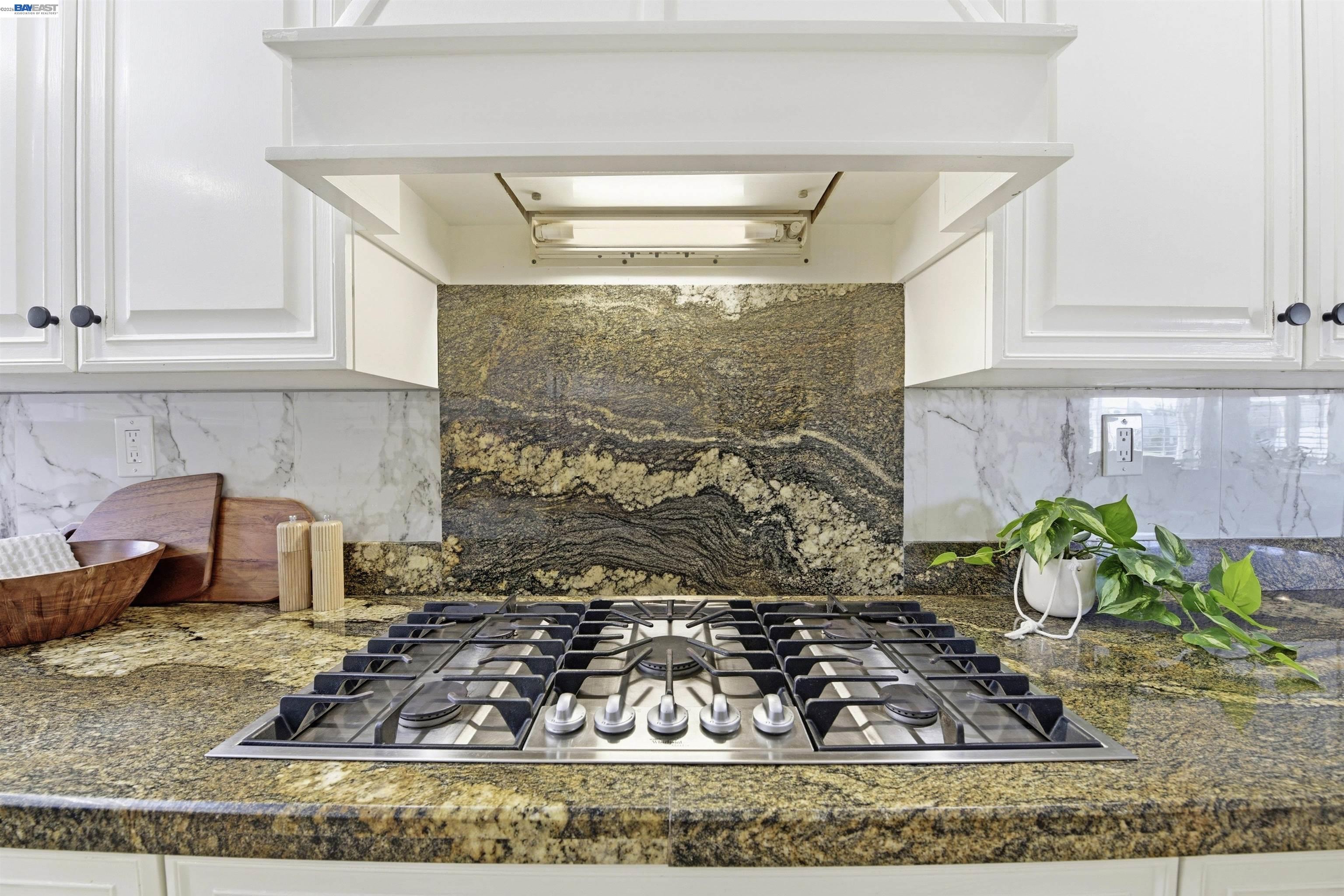 Detail Gallery Image 18 of 48 For 5238 Brophy Dr, Fremont,  CA 94536 - 3 Beds | 2 Baths