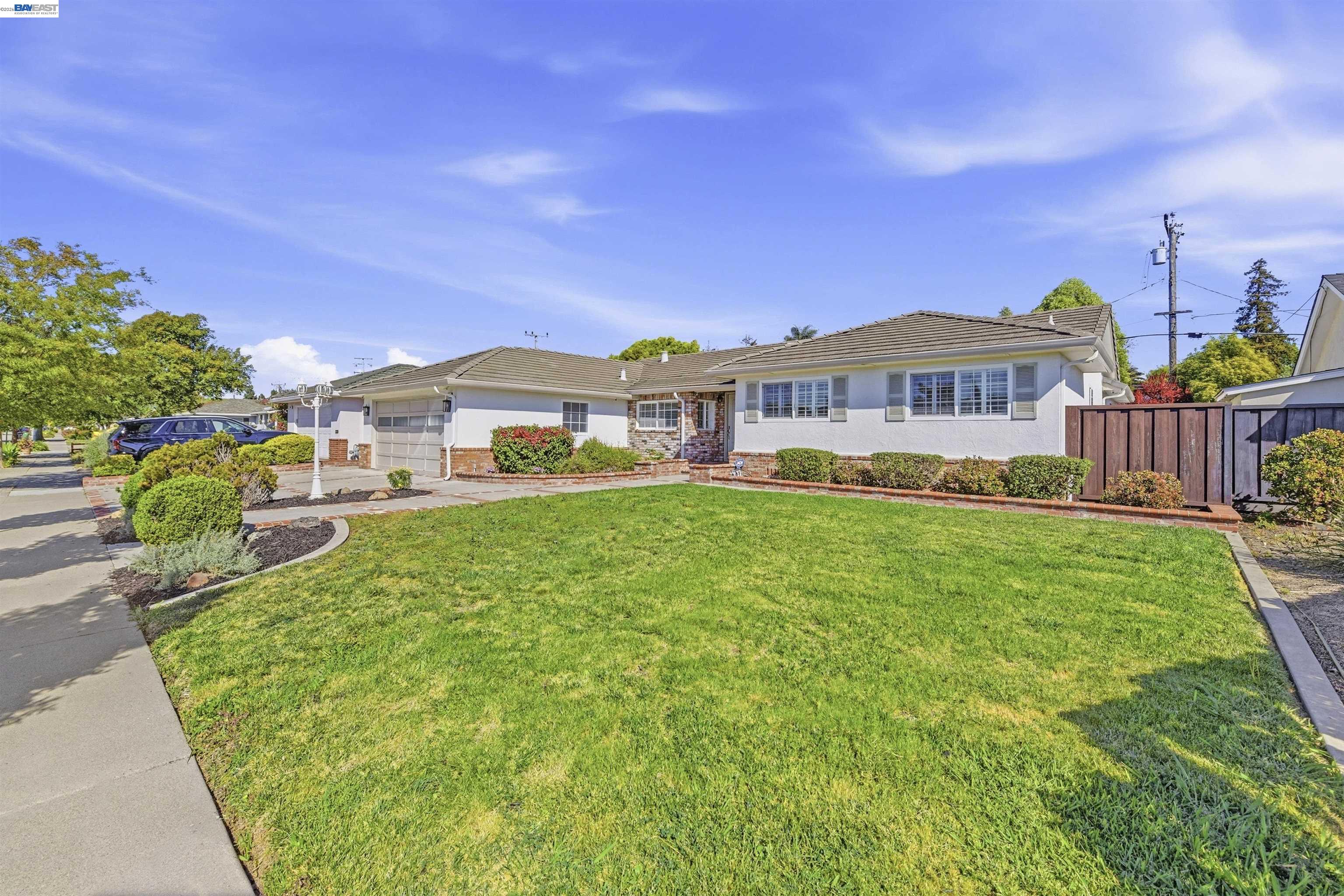 Detail Gallery Image 3 of 48 For 5238 Brophy Dr, Fremont,  CA 94536 - 3 Beds | 2 Baths